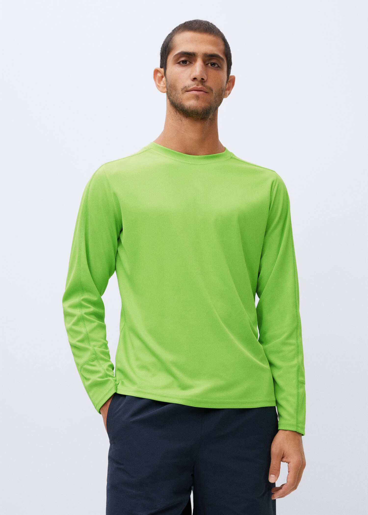 Camiseta transpirable manga larga - Plano medio