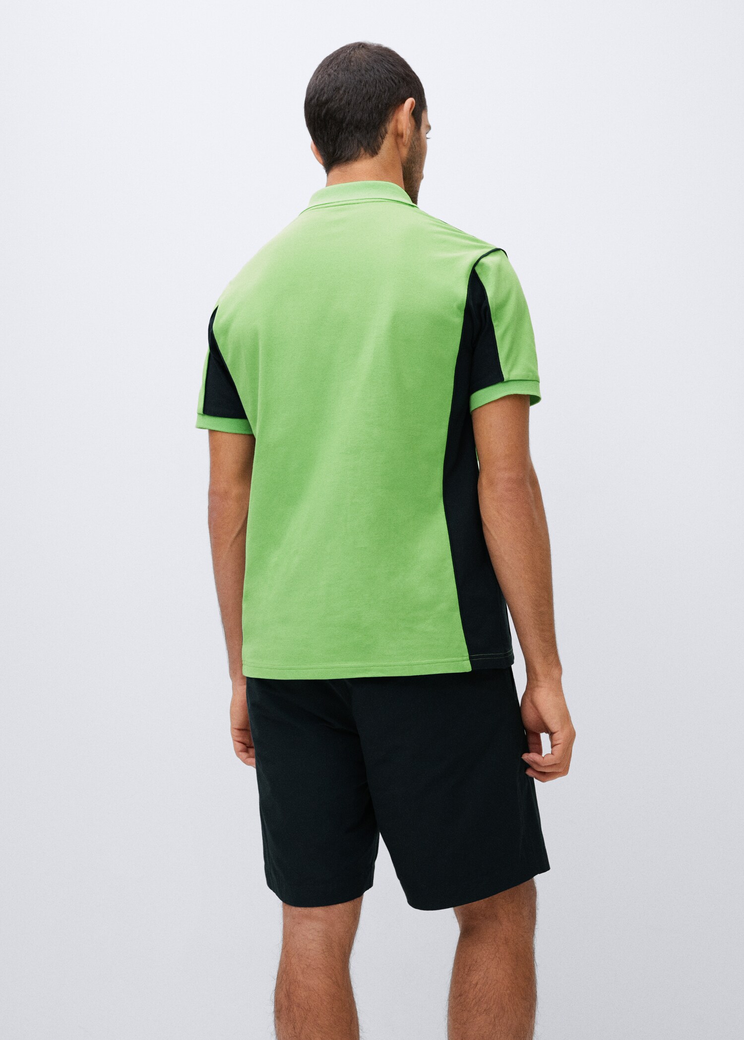 Colour-block breathable polo shirt - Reverse of the article