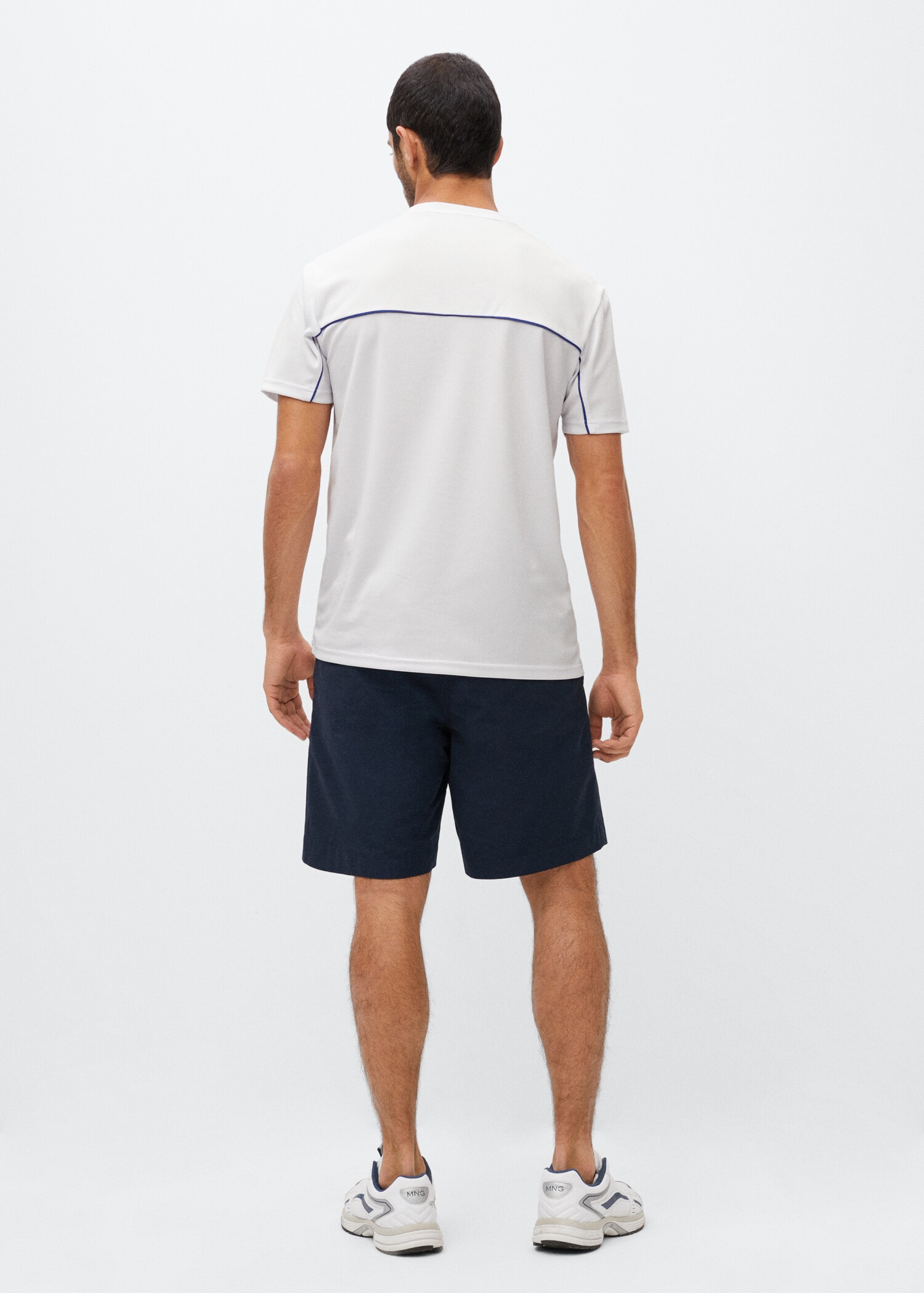 Ademend sportshirt - Achterkant van het artikel