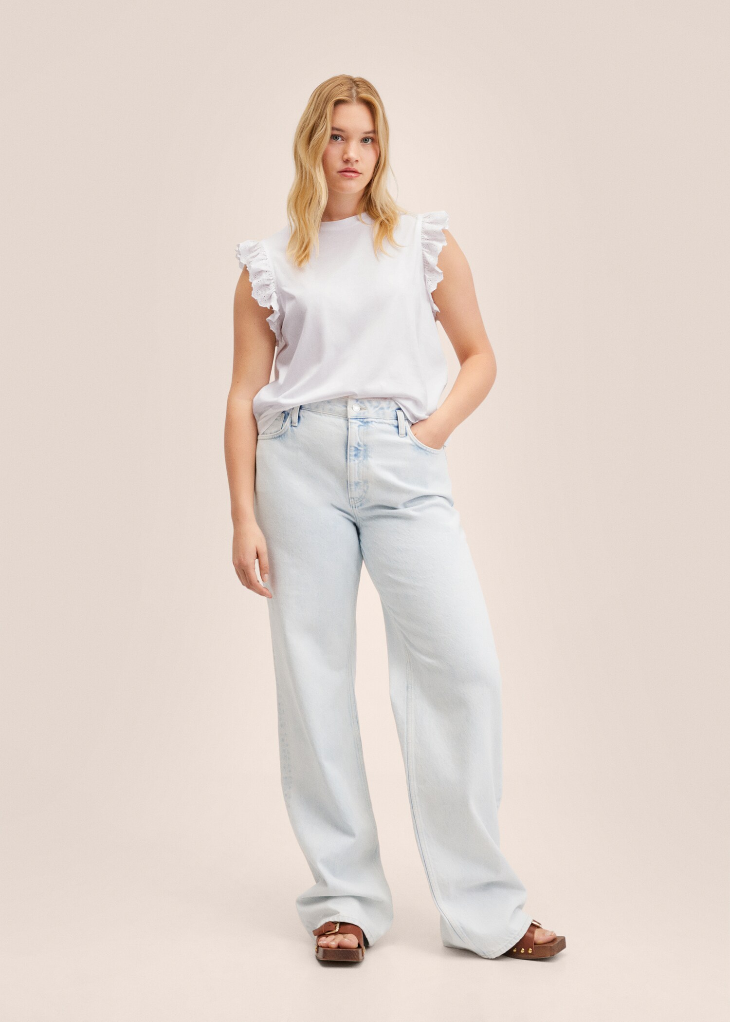 Baumwoll-T-Shirt mit Volant - Detail des Artikels 3