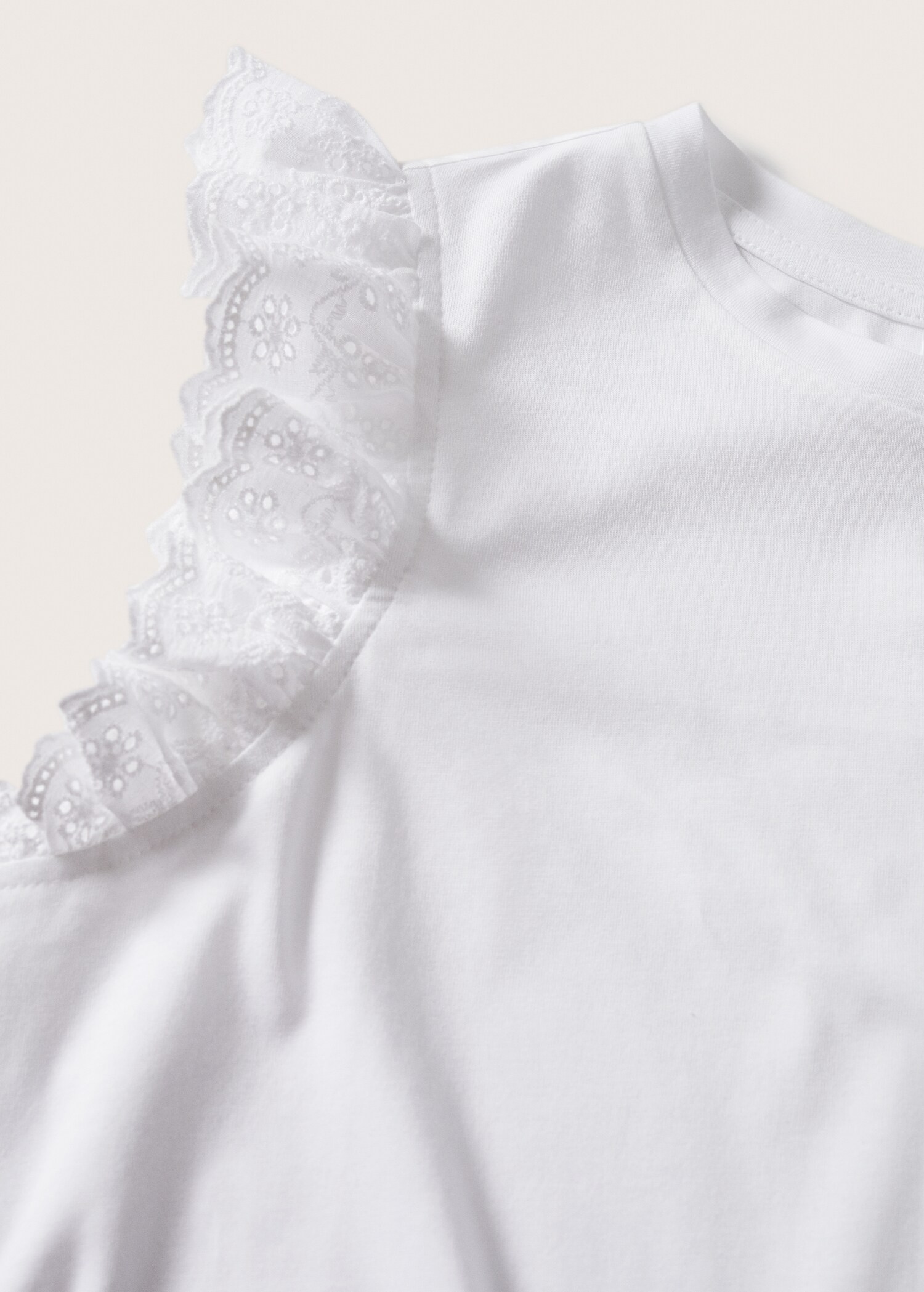 Baumwoll-T-Shirt mit Volant - Detail des Artikels 8