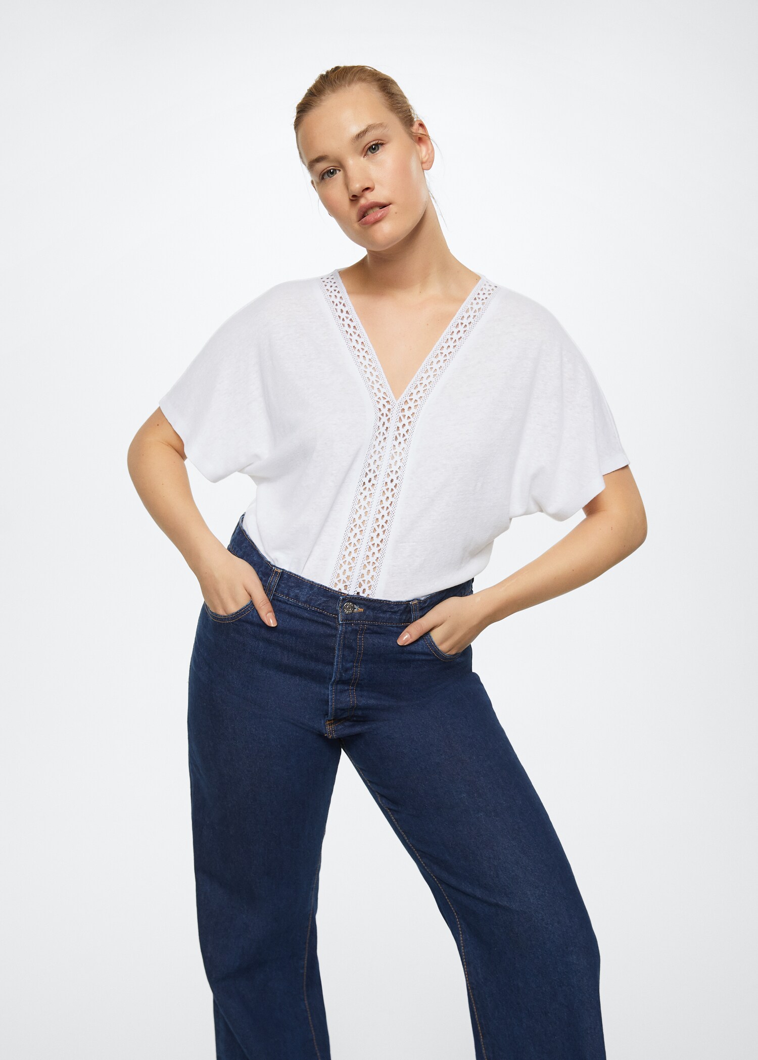 Crochet linen T-shirt - Details of the article 3