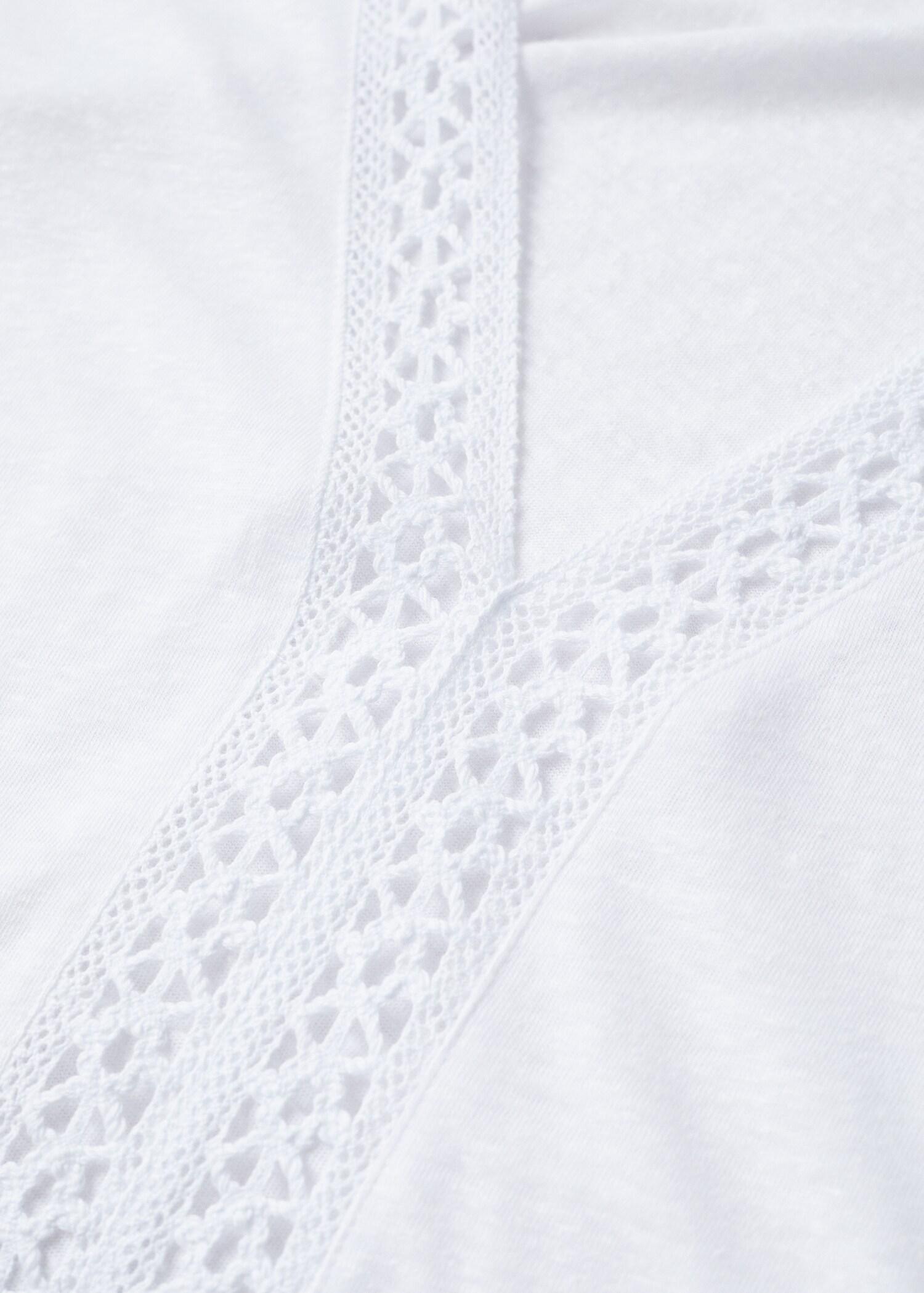 Crochet linen T-shirt - Details of the article 8