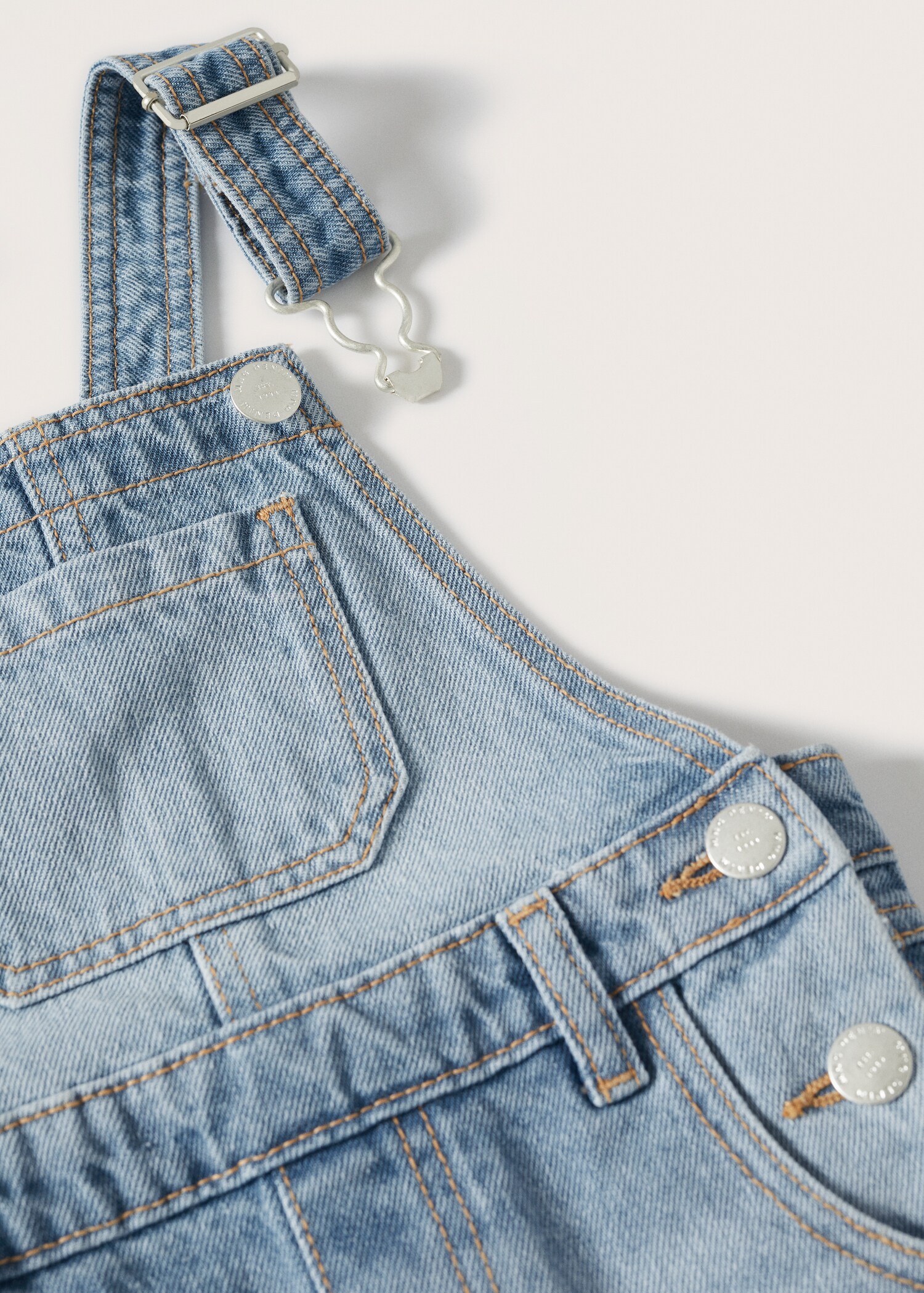 Short denim dungarees - Details of the article 8