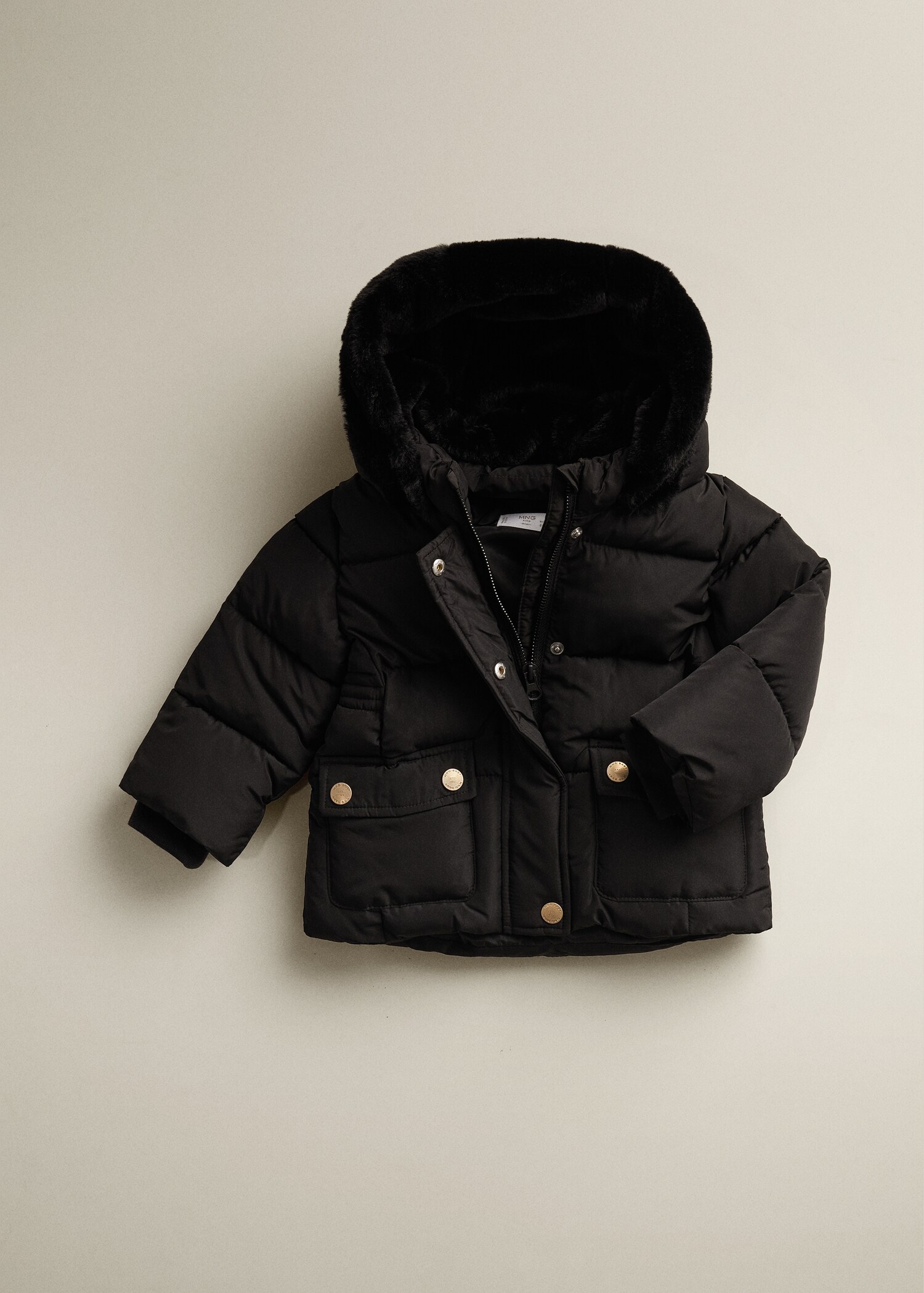 Prošívaný anorak s kapucí s umělou kožešinou - Detail zboží 5