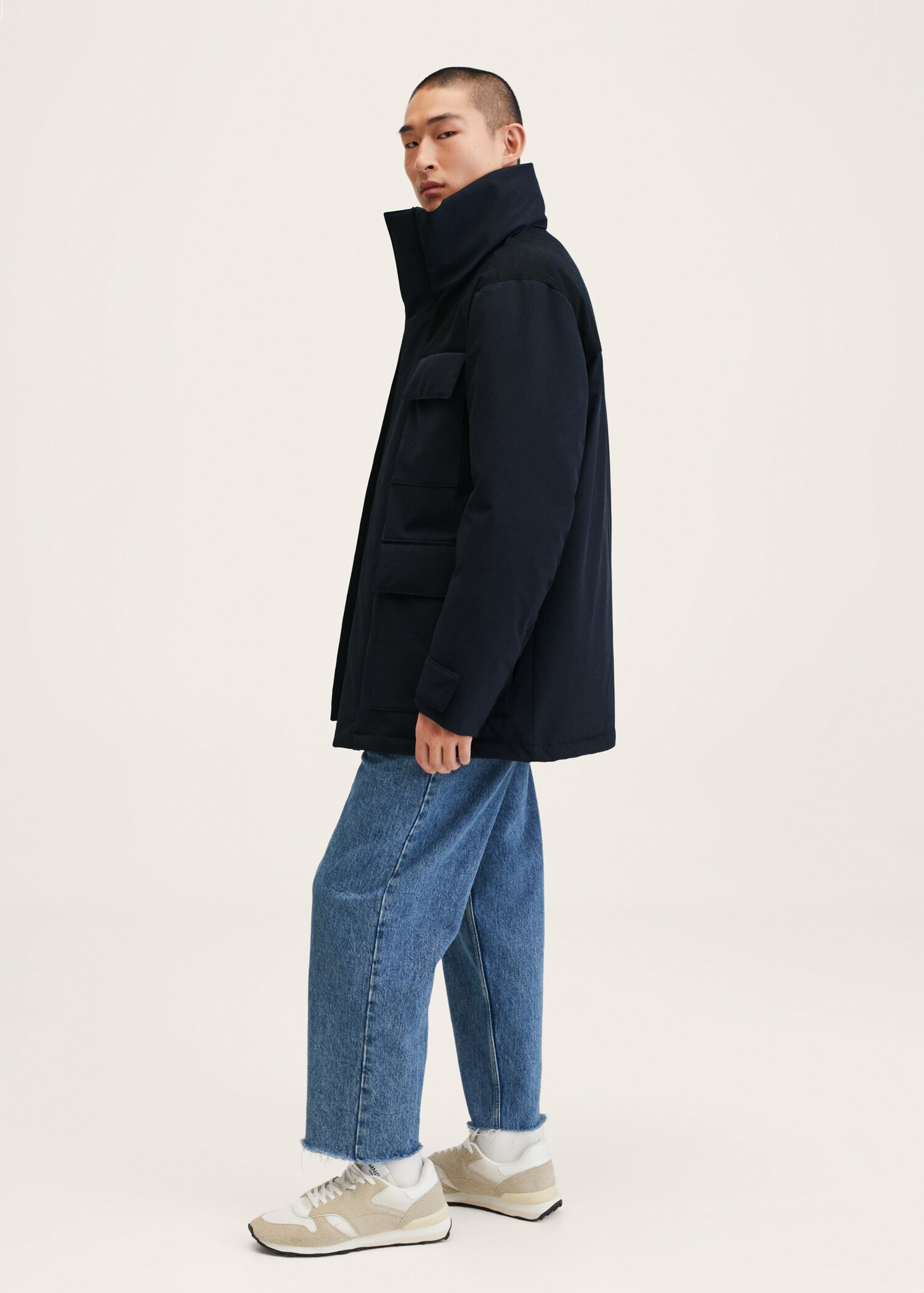 Contrast panel parka - Details of the article 2