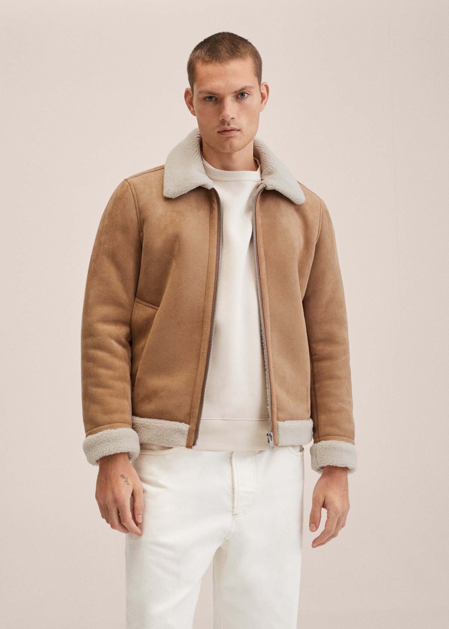 Chaqueta doble faz - Plano medio