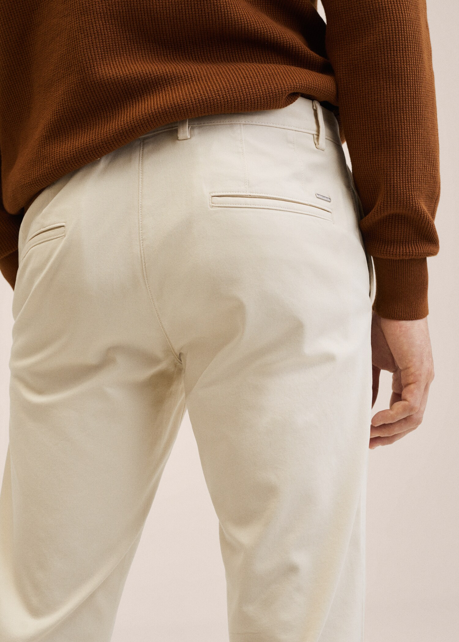 Slim Fit Twill-Chinohose - Detail des Artikels 3