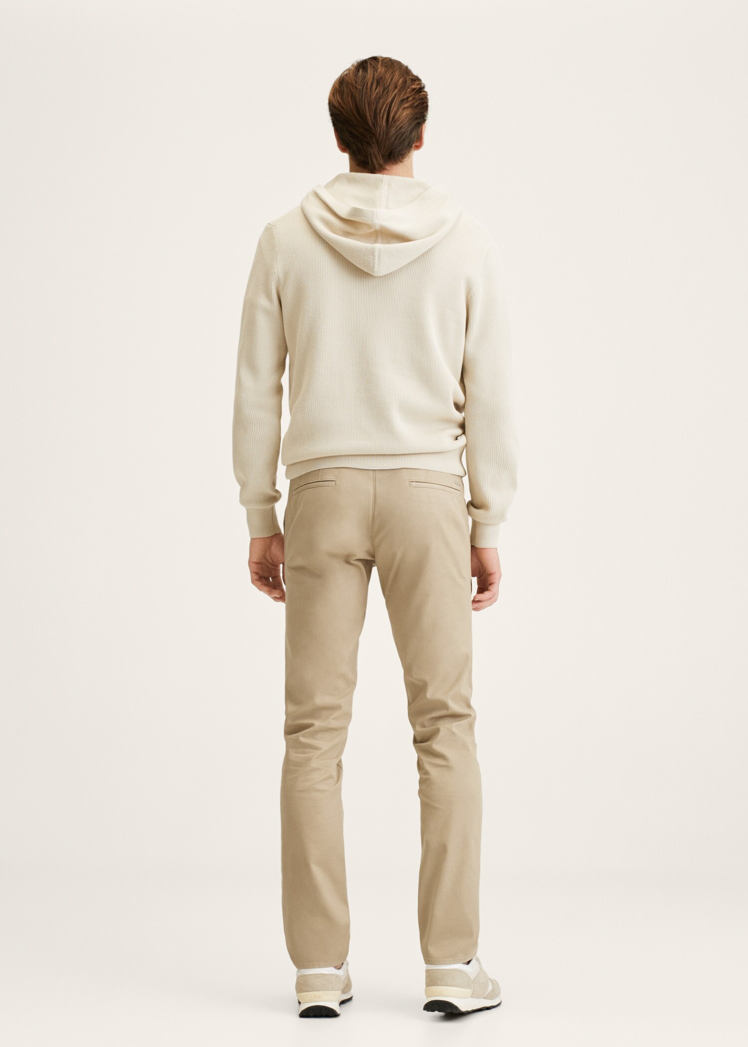 Slim Fit Twill-Chinohose - Rückseite des Artikels