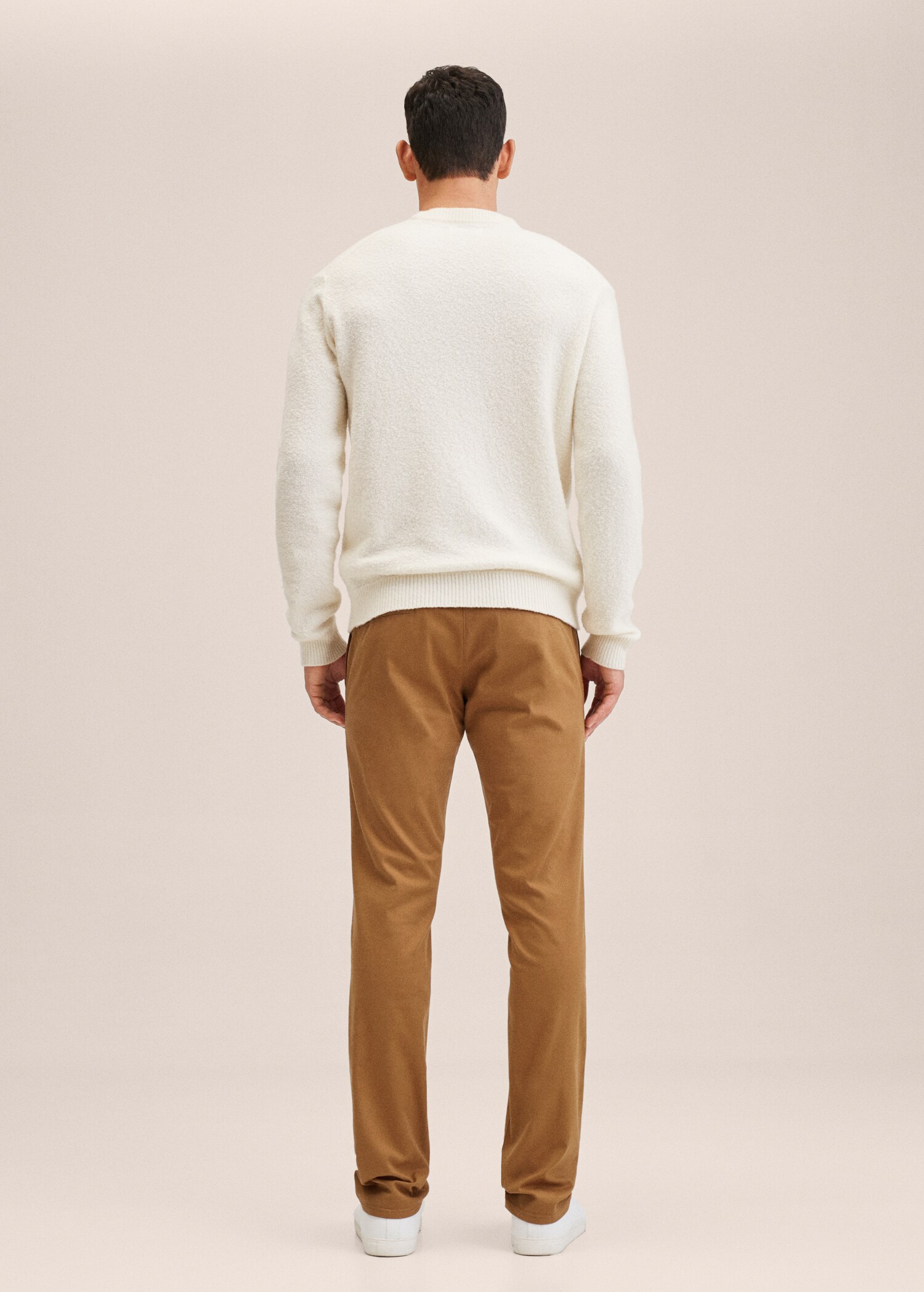 Slim Fit Twill-Chinohose - Rückseite des Artikels