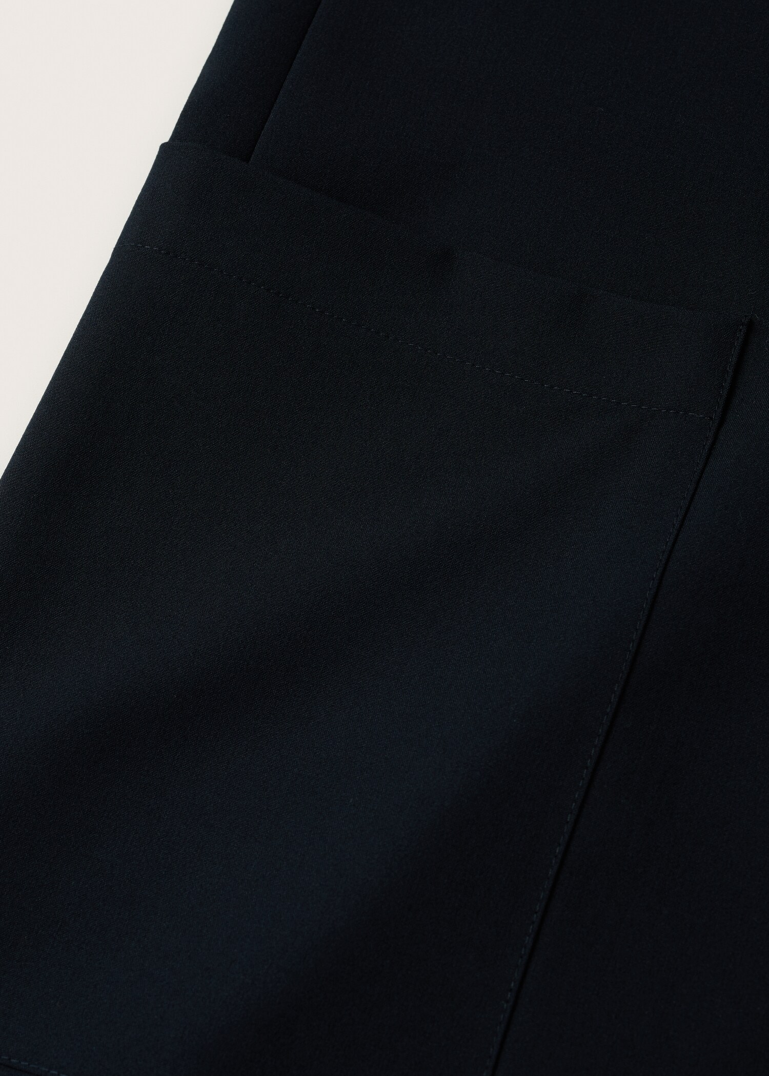 Oversized gilet with pockets - Details of the article 8