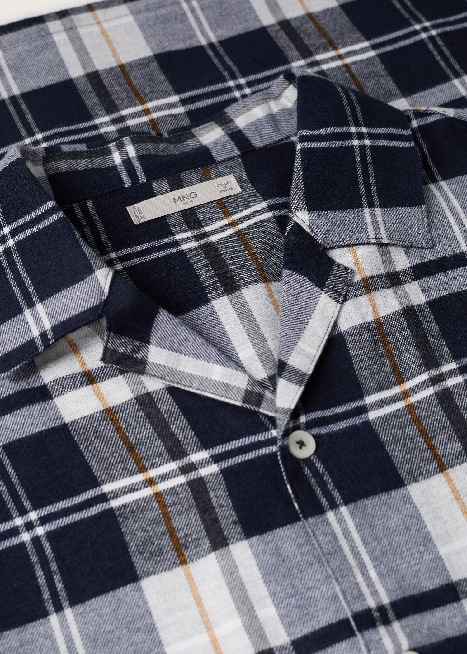 Kariertes Pyjamahemd aus Flanell - Detail des Artikels 8