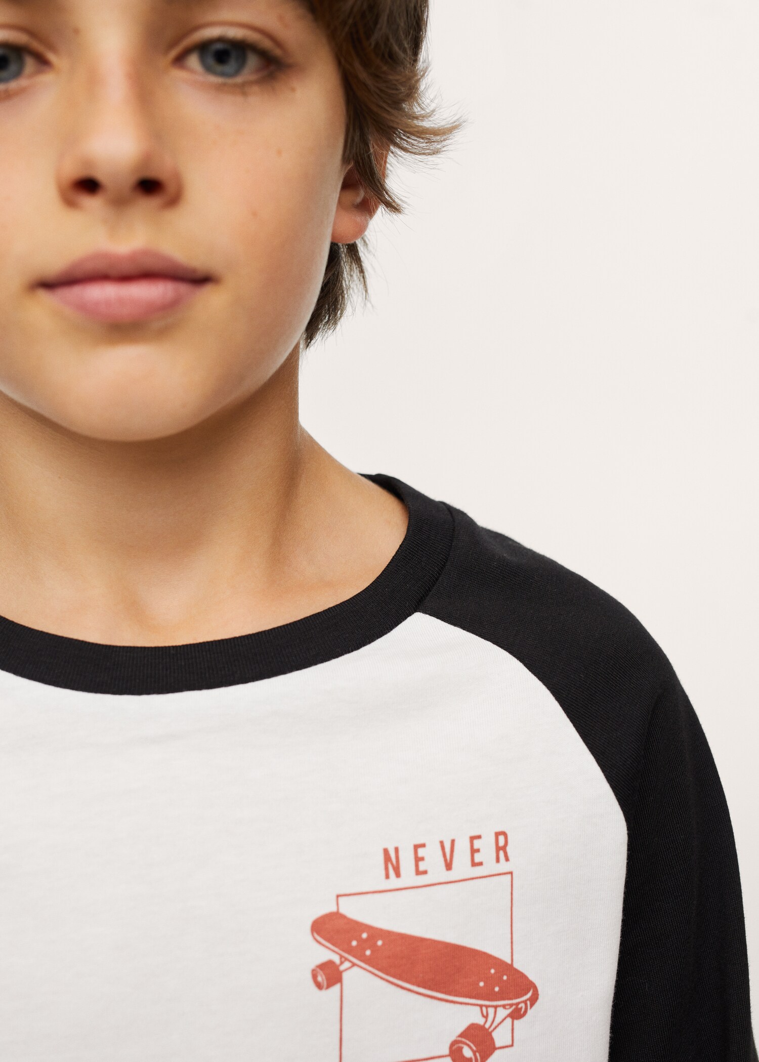 Camiseta manga larga estampada - Detalle del artículo 1