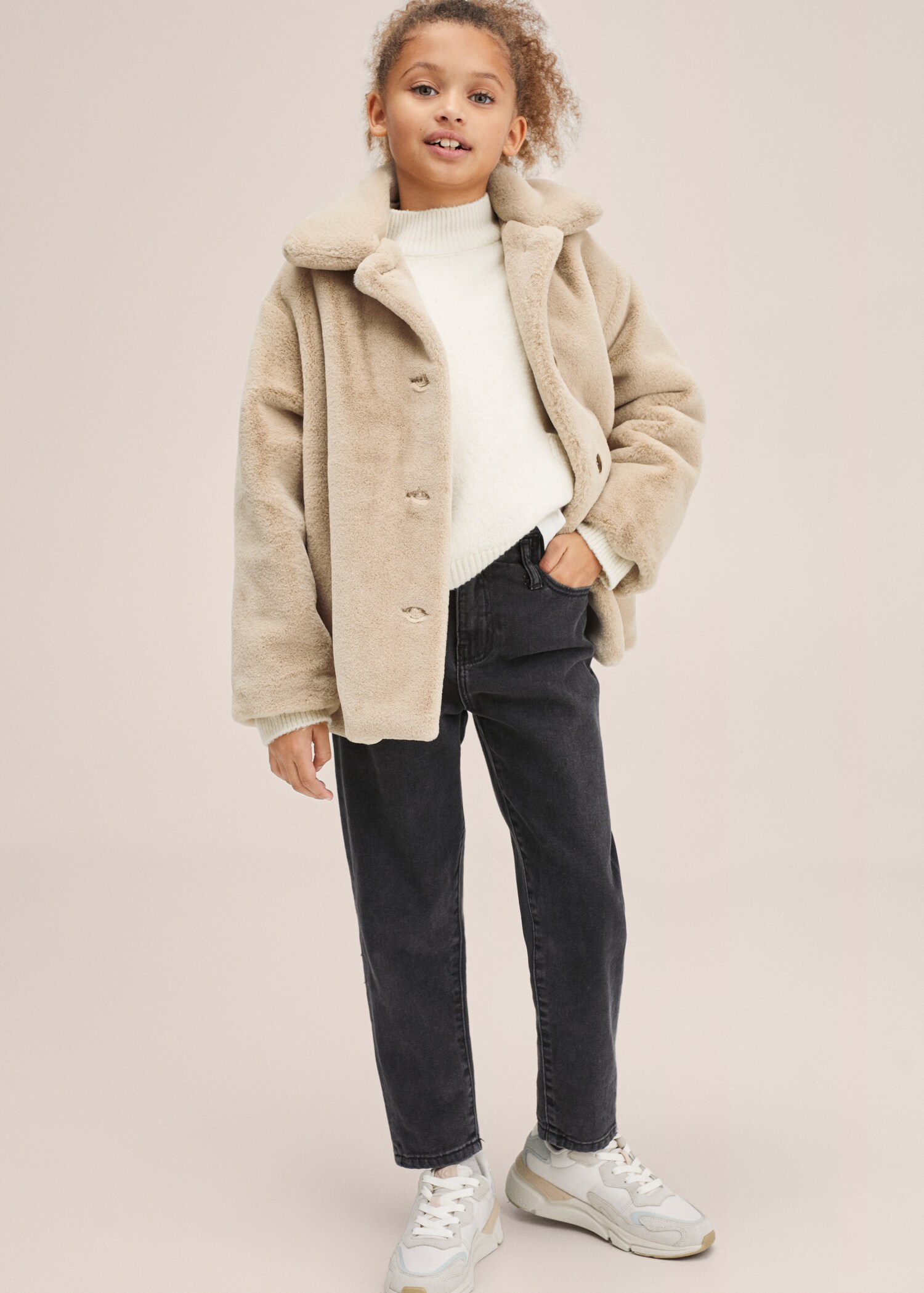 Coat with fur-effect lapels - Medium plane