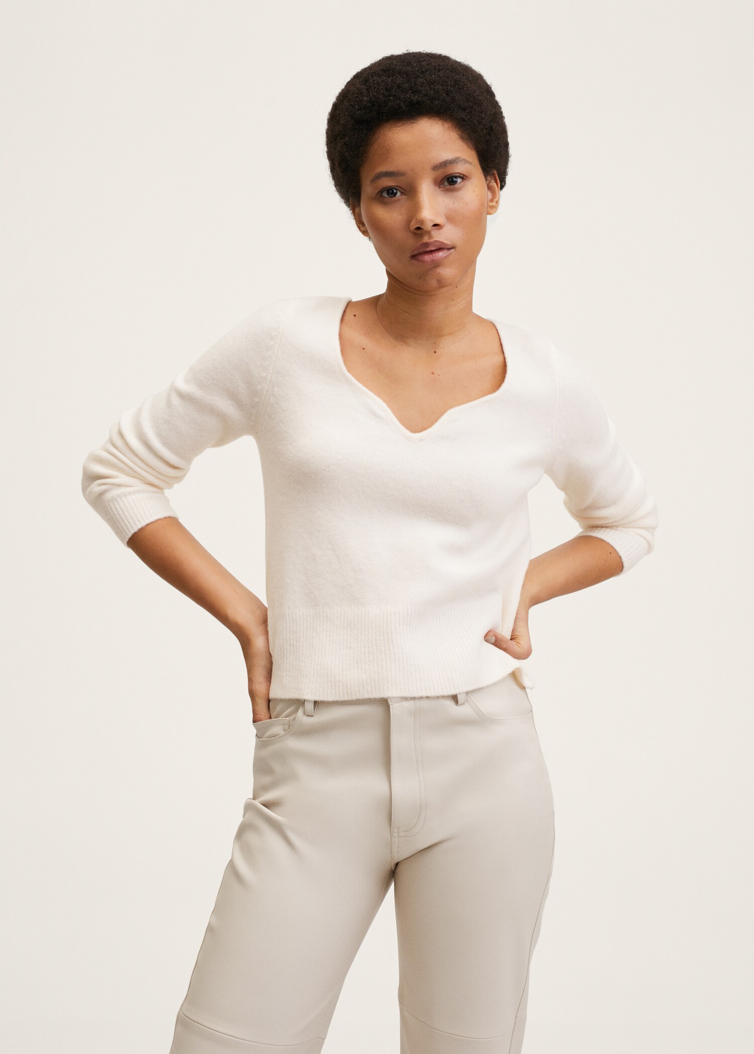 Textured knit sweater - Medium plane