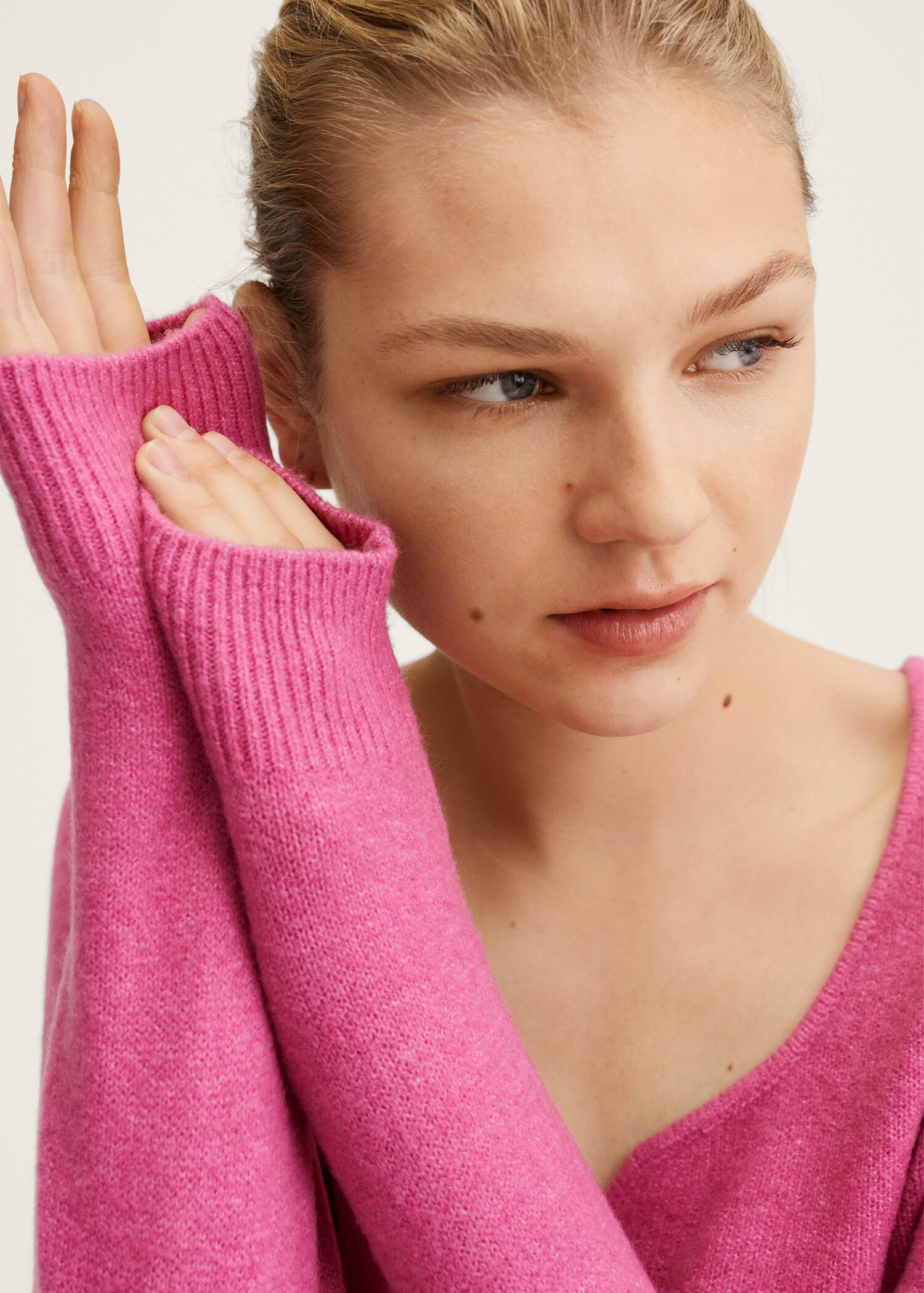 Textured knit sweater - Details of the article 1