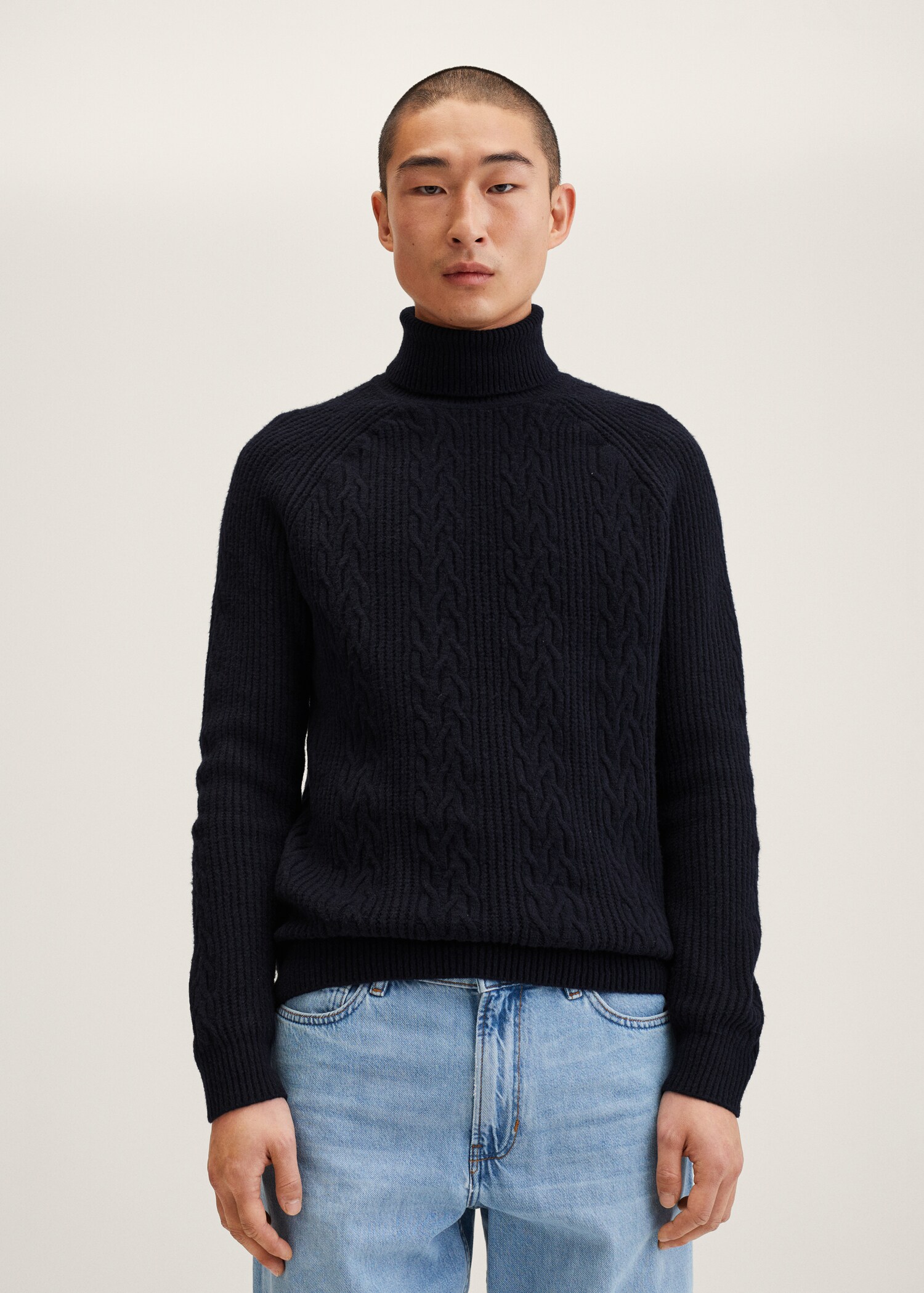 Pullover collo alto intrecciato - Piano medio