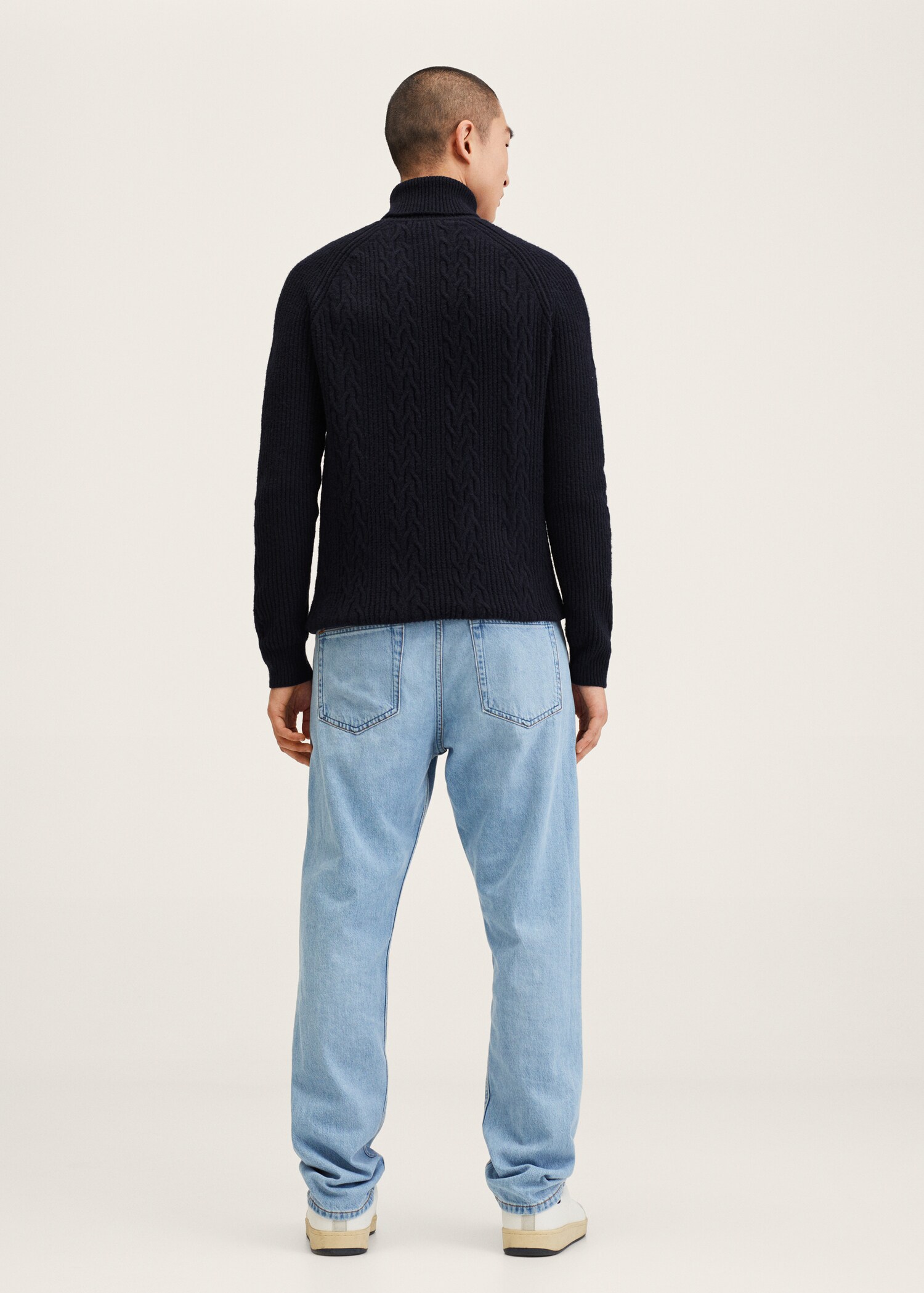 Pullover collo alto intrecciato - Retro dell'articolo