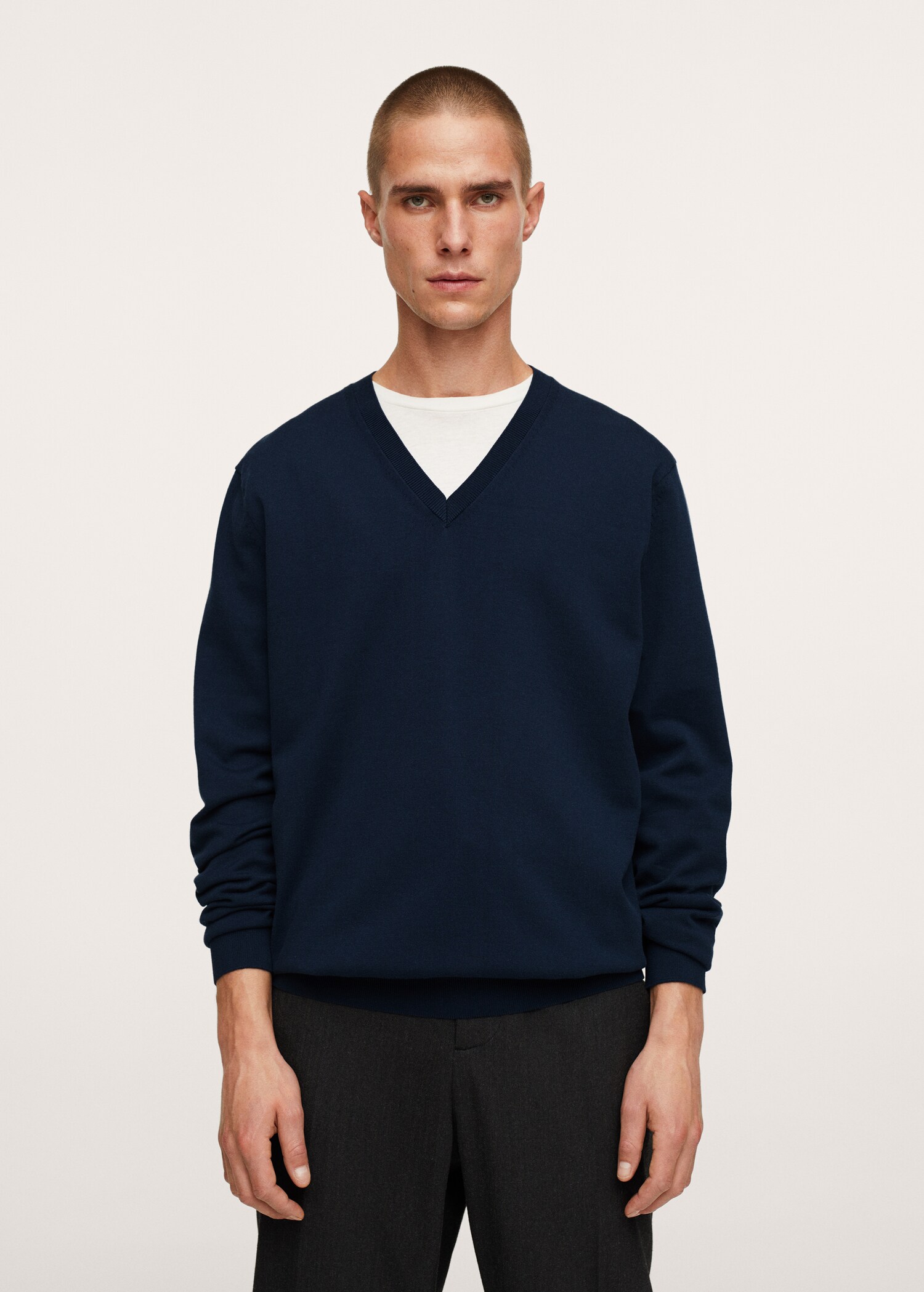 Thermoregulating V-neck sweater - Medium plane