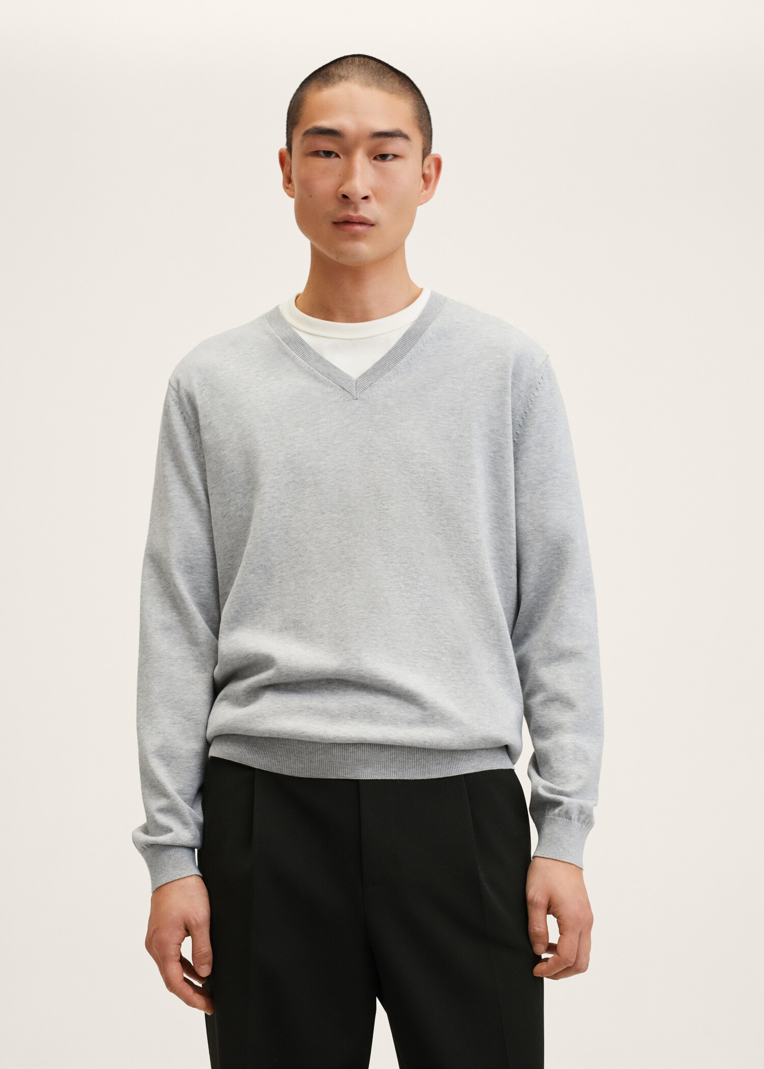 Thermoregulating V-neck sweater - Medium plane
