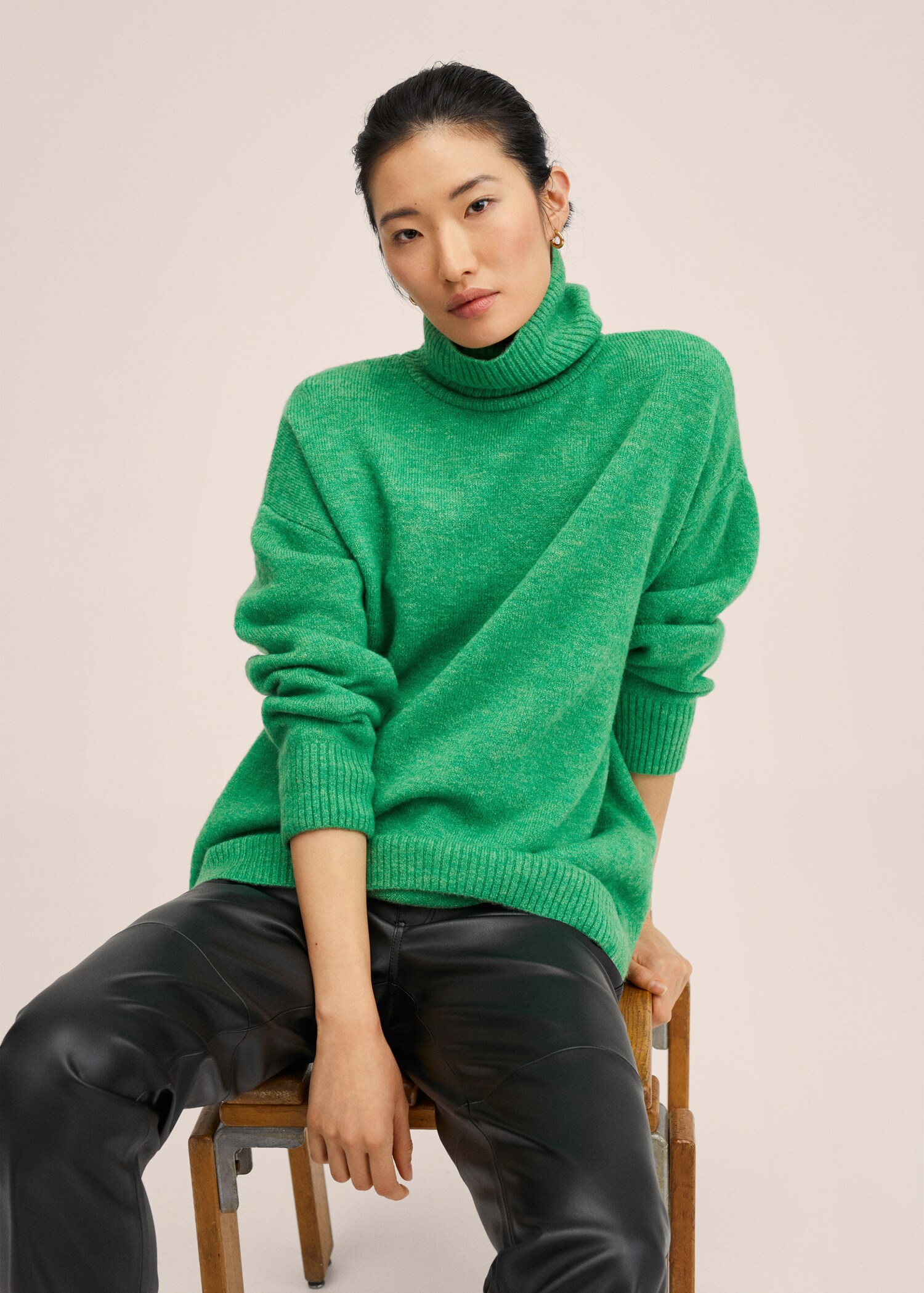 Oversize knit sweater - Details of the article 1