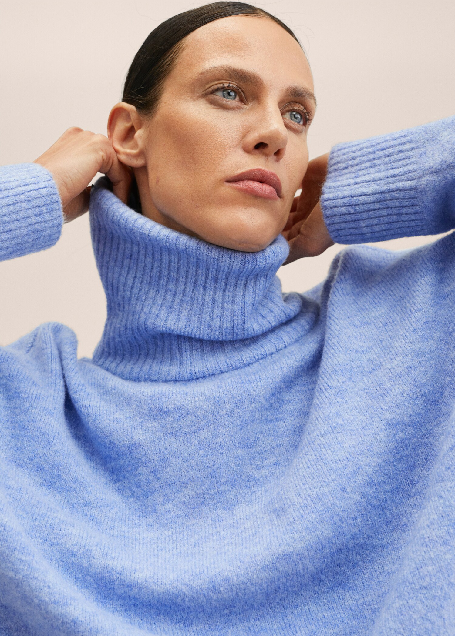 Oversize knit sweater - Details of the article 1