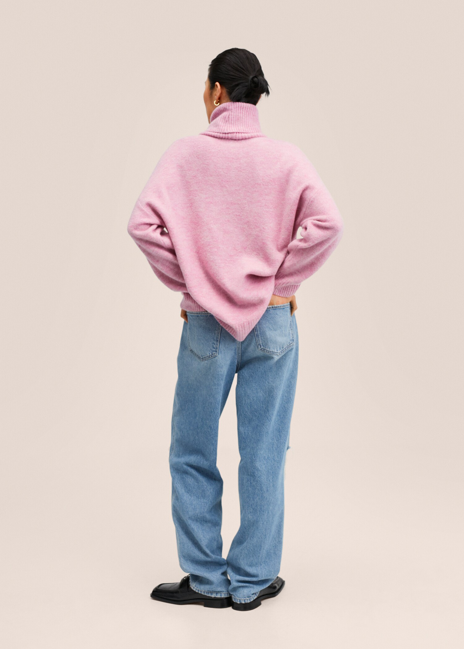 Oversize knit sweater - Reverse of the article
