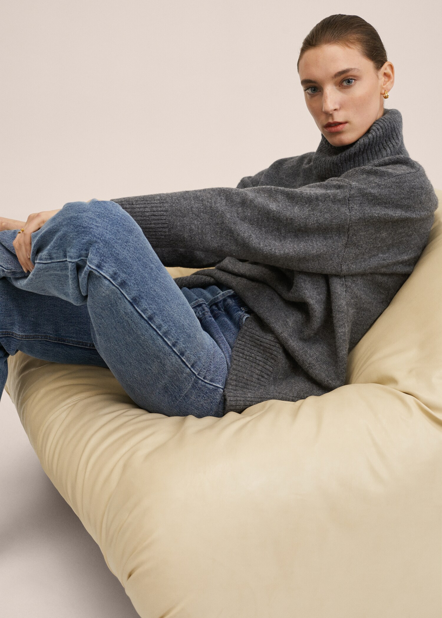 Oversize knit sweater - Details of the article 2