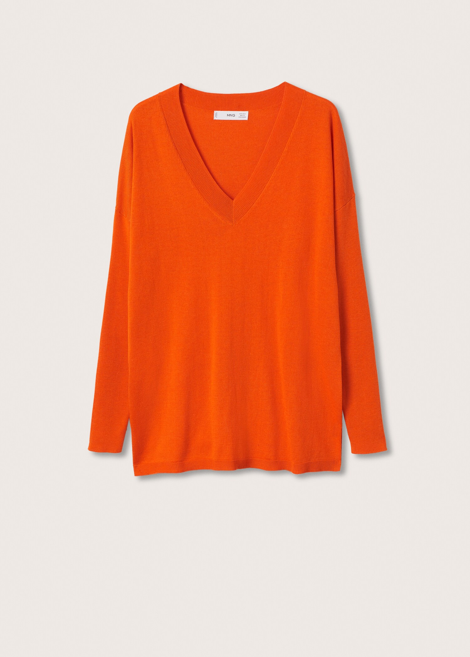 V-neckline oversize sweater - Article without model