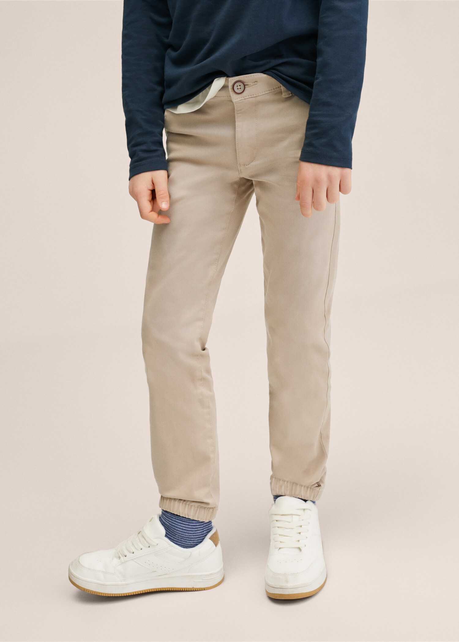 Kalhoty slim fit s pruženkou na lemu - Detail zboží 1