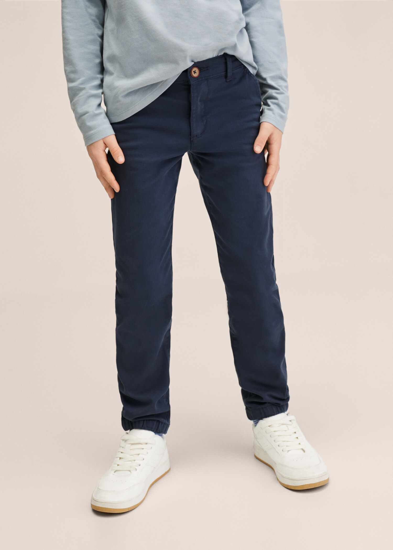 Kalhoty slim fit s pruženkou na lemu - Detail zboží 1