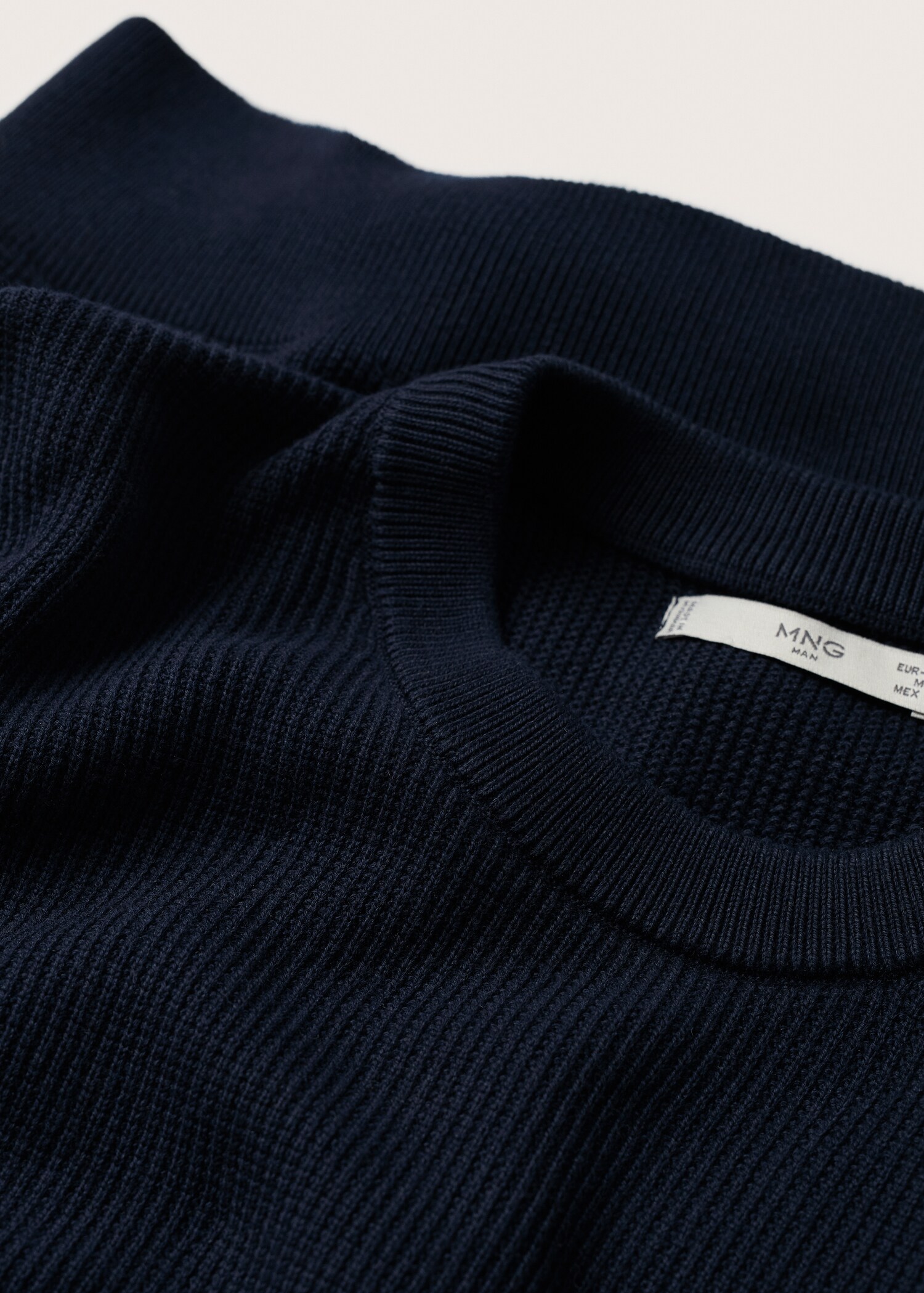 Strukturierter Baumwollpullover - Detail des Artikels 8