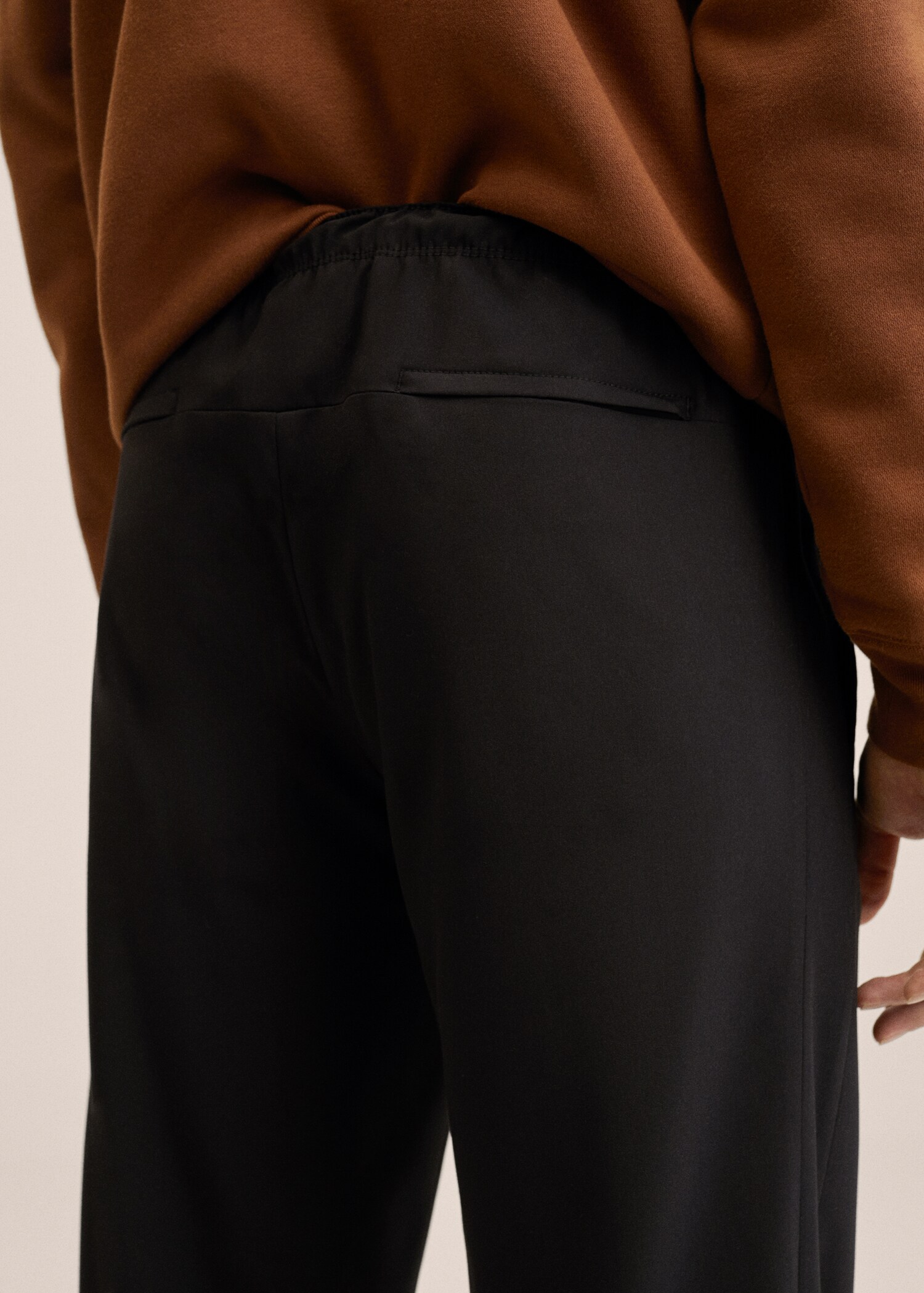 Crease-resistant slim-fit trousers - Details of the article 3