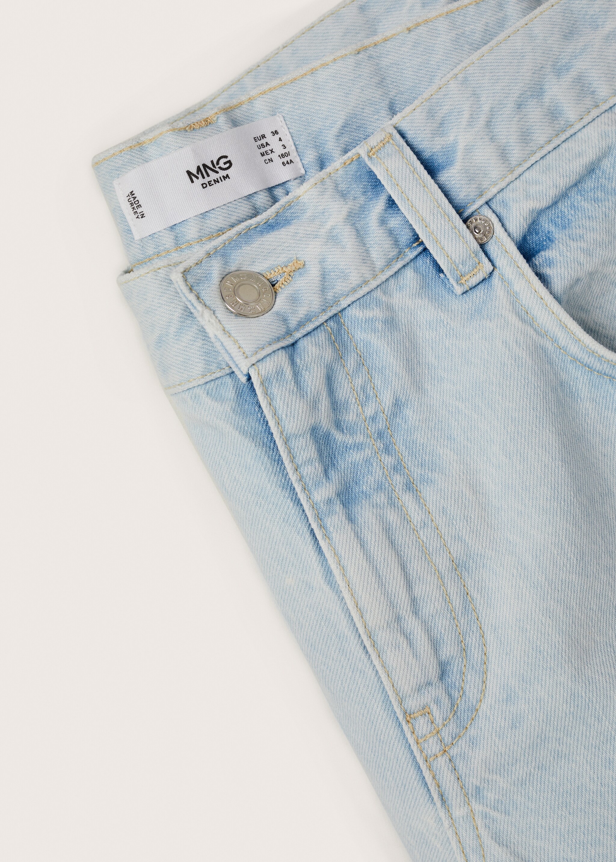 Low-rise wideleg jeans - Details of the article 8