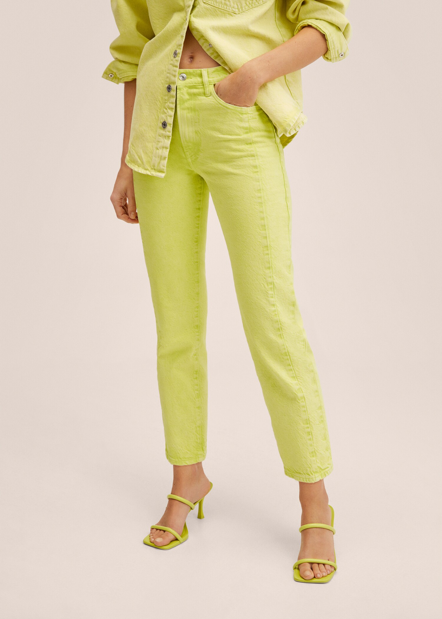 Straight-Jeans - Mittlere Ansicht