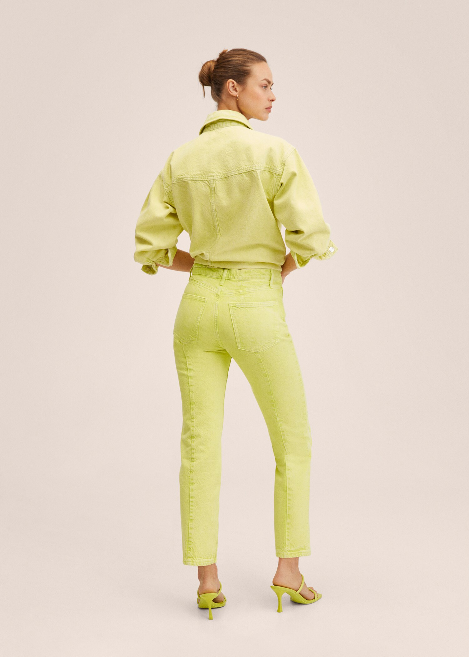 Straight-Jeans - Rückseite des Artikels