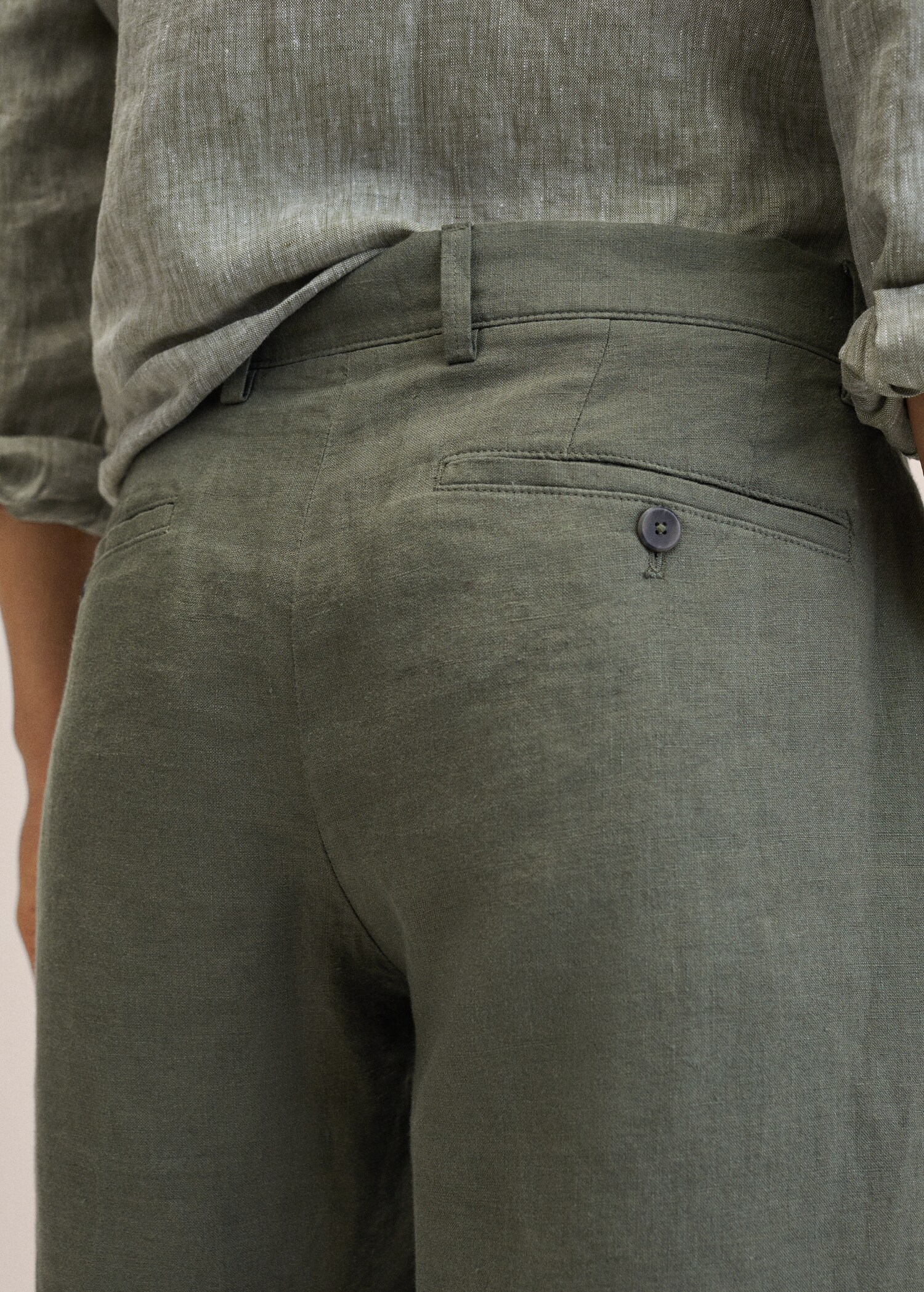 100% linen shorts - Details of the article 3