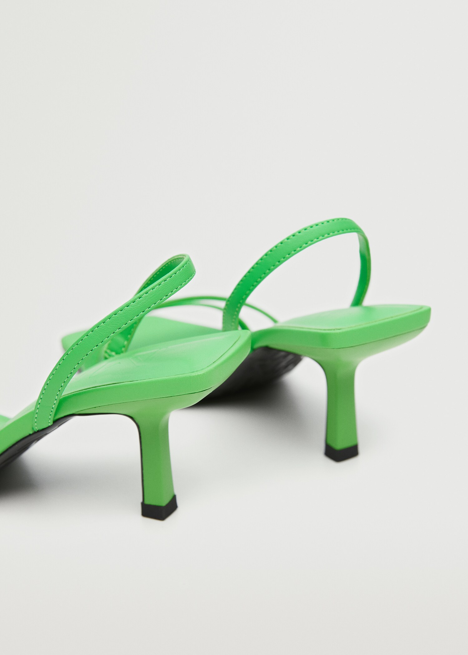 Heel leather sandals - Details of the article 4