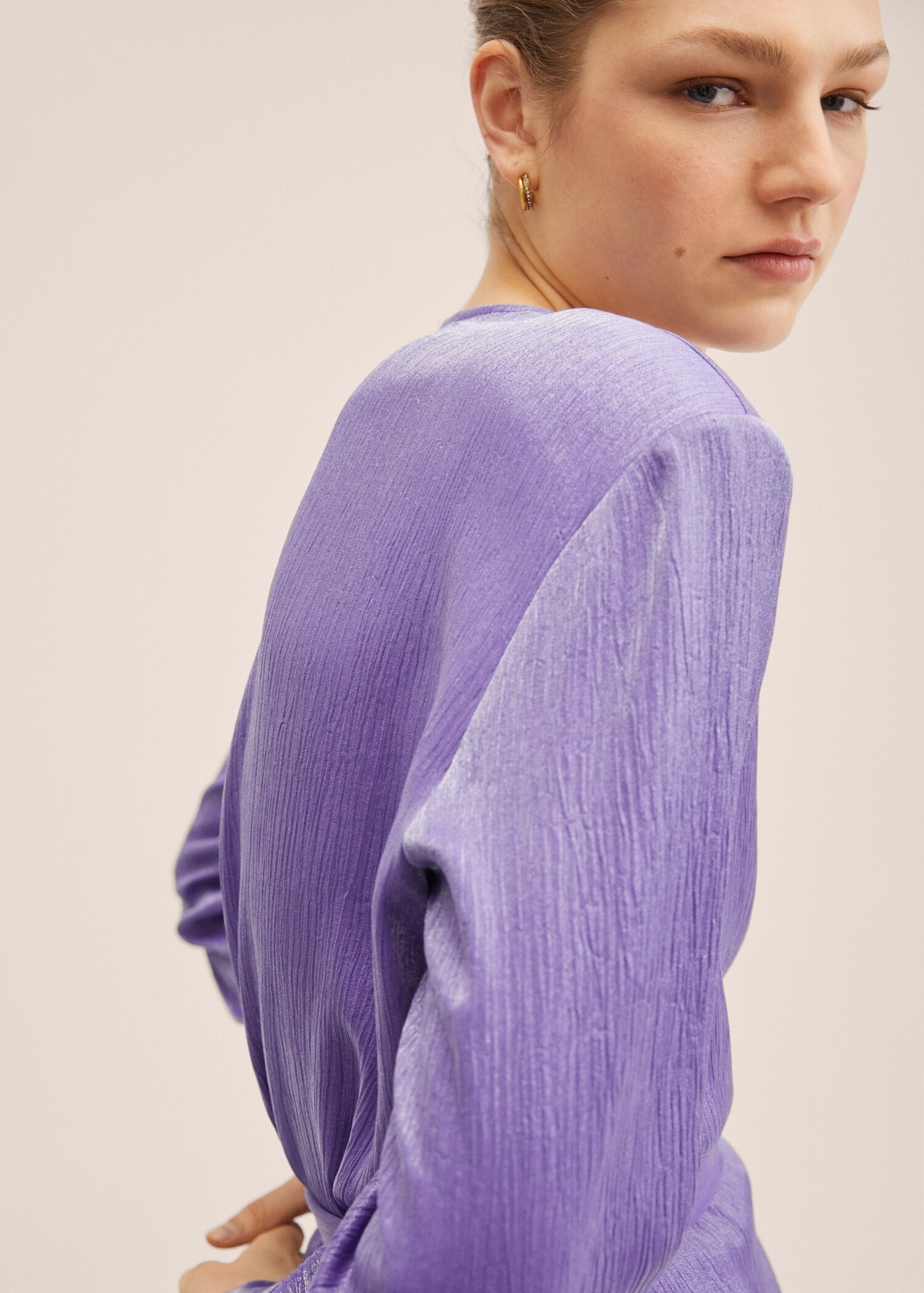 Fließende Oversized-Bluse - Detail des Artikels 6