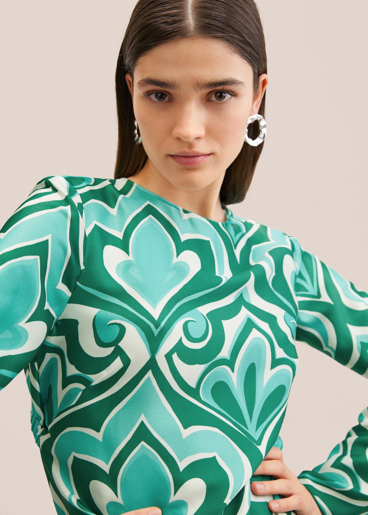 Printed cut-out detail dress - Details of the article 1