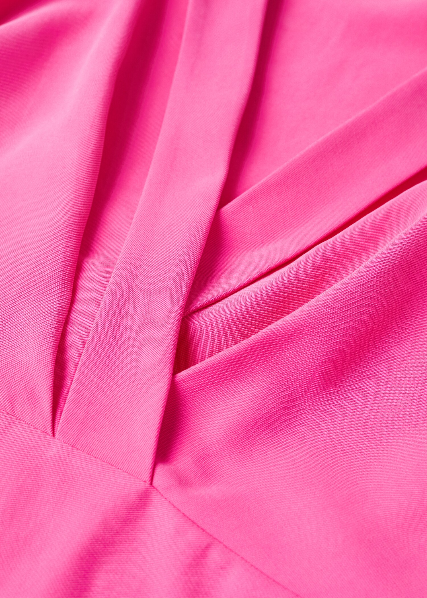 Vestit nit escot creuat - Detall de l'article 8