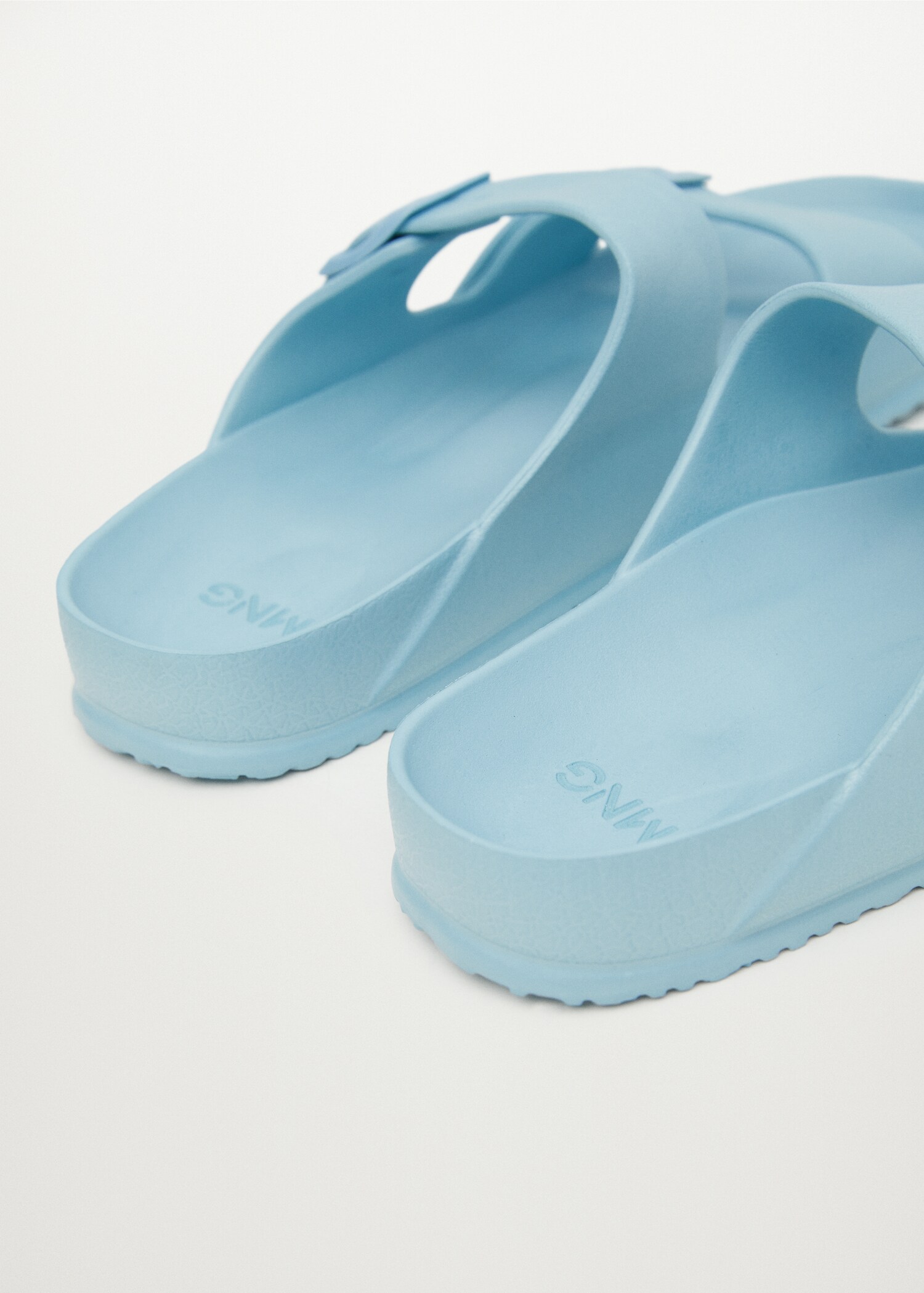 Rubber sandal with buckle - Man | MANGO OUTLET USA