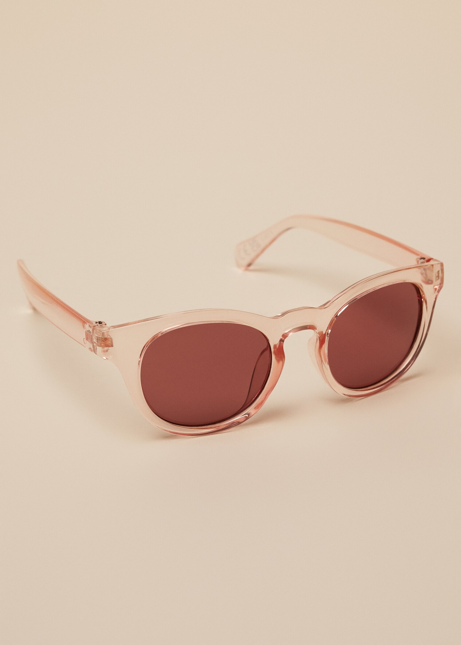 Clear frame sunglasses - Details of the article 9