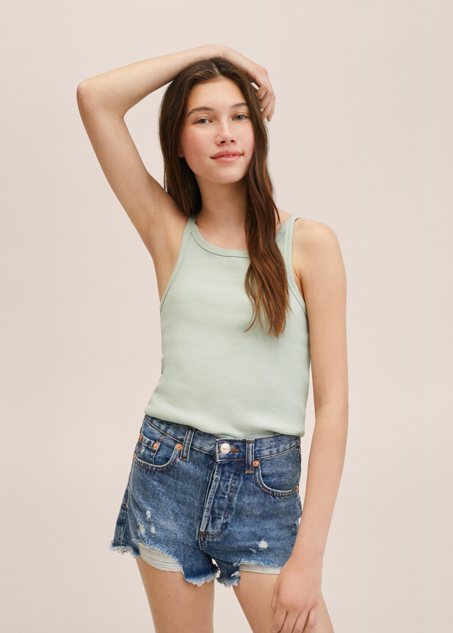 Short denim rotos decorativos - Detalle del artículo 3