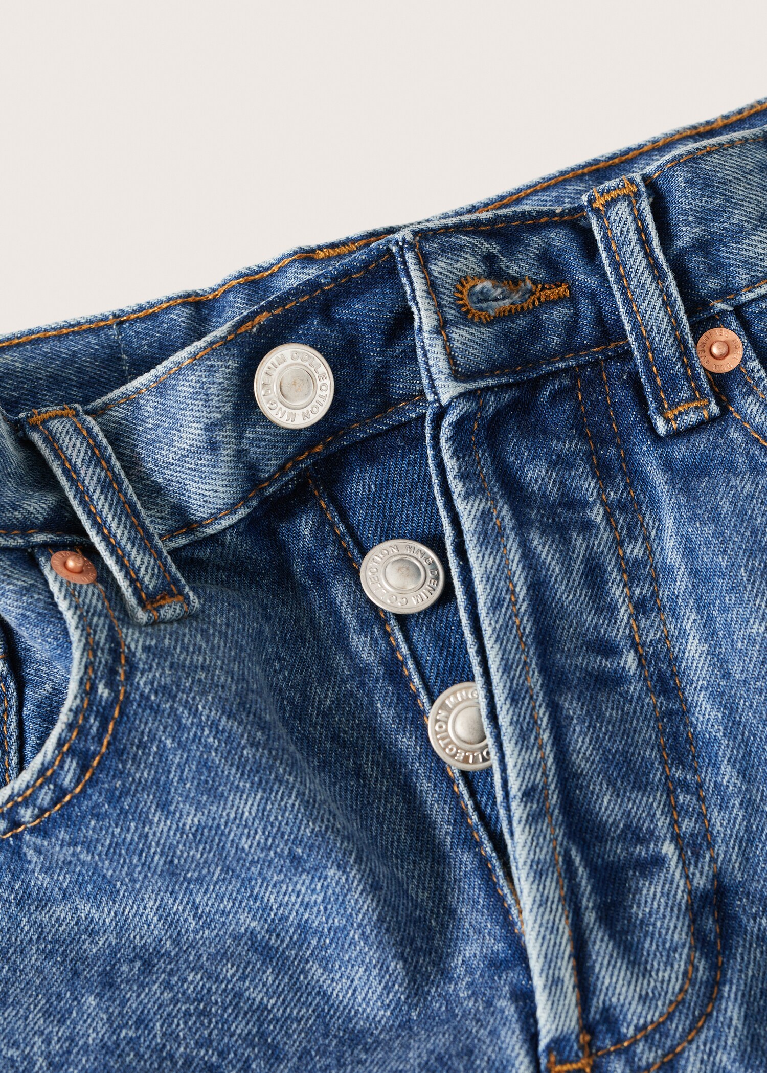 Short denim rotos decorativos - Detalle del artículo 8