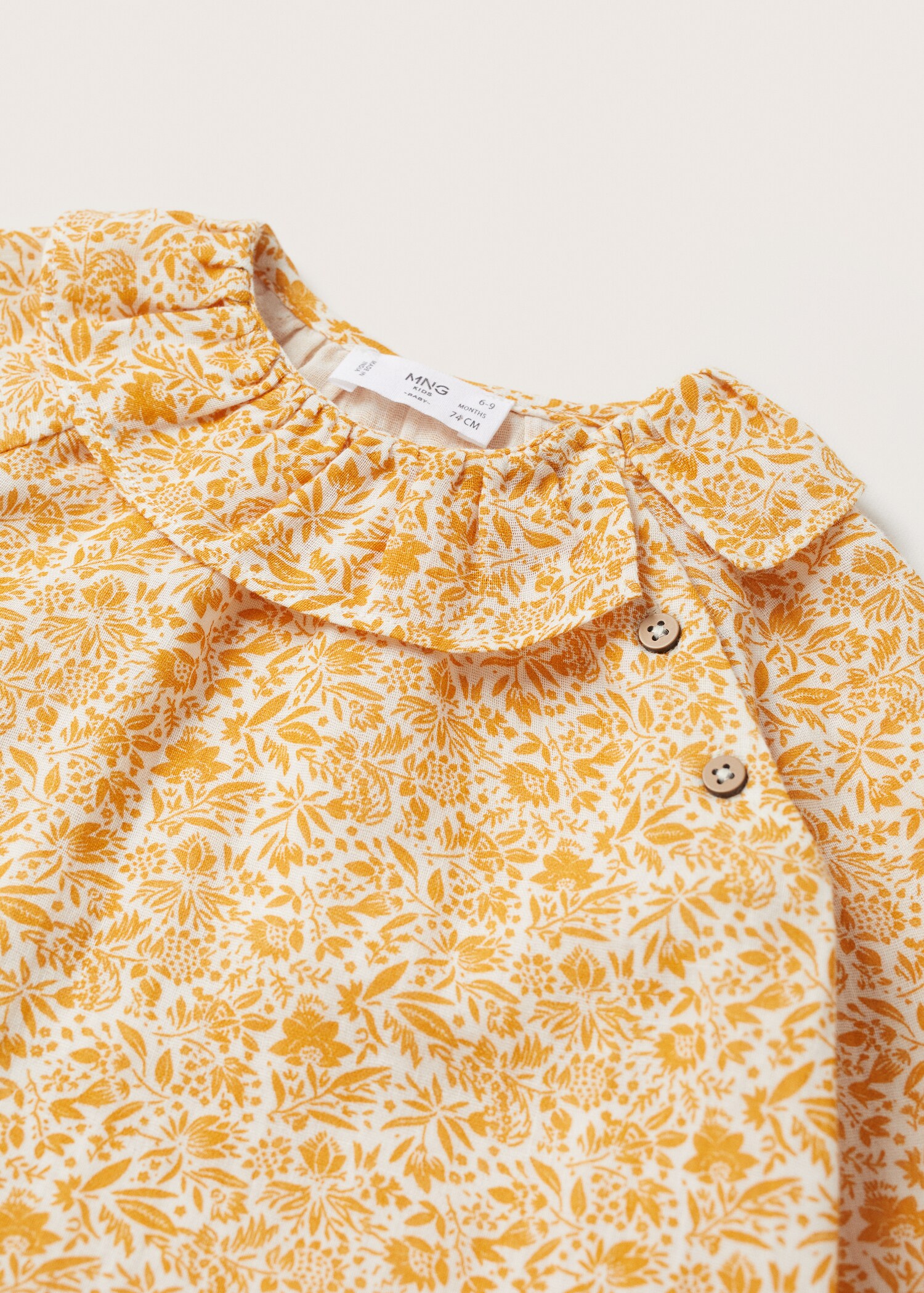 Printed blouse and nappy cover  - Details of the article 8