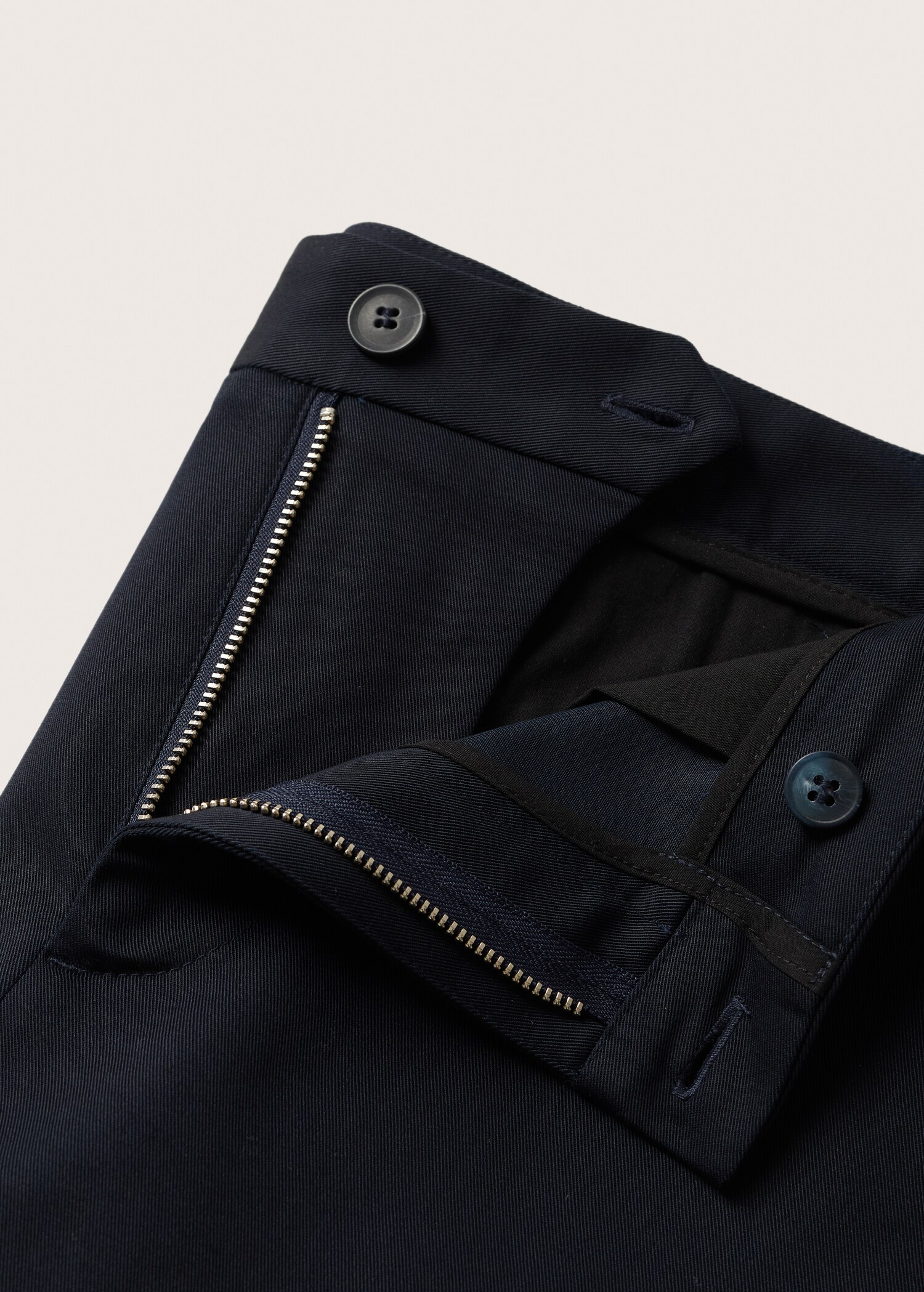 Slim fit chino trousers - Details of the article 7