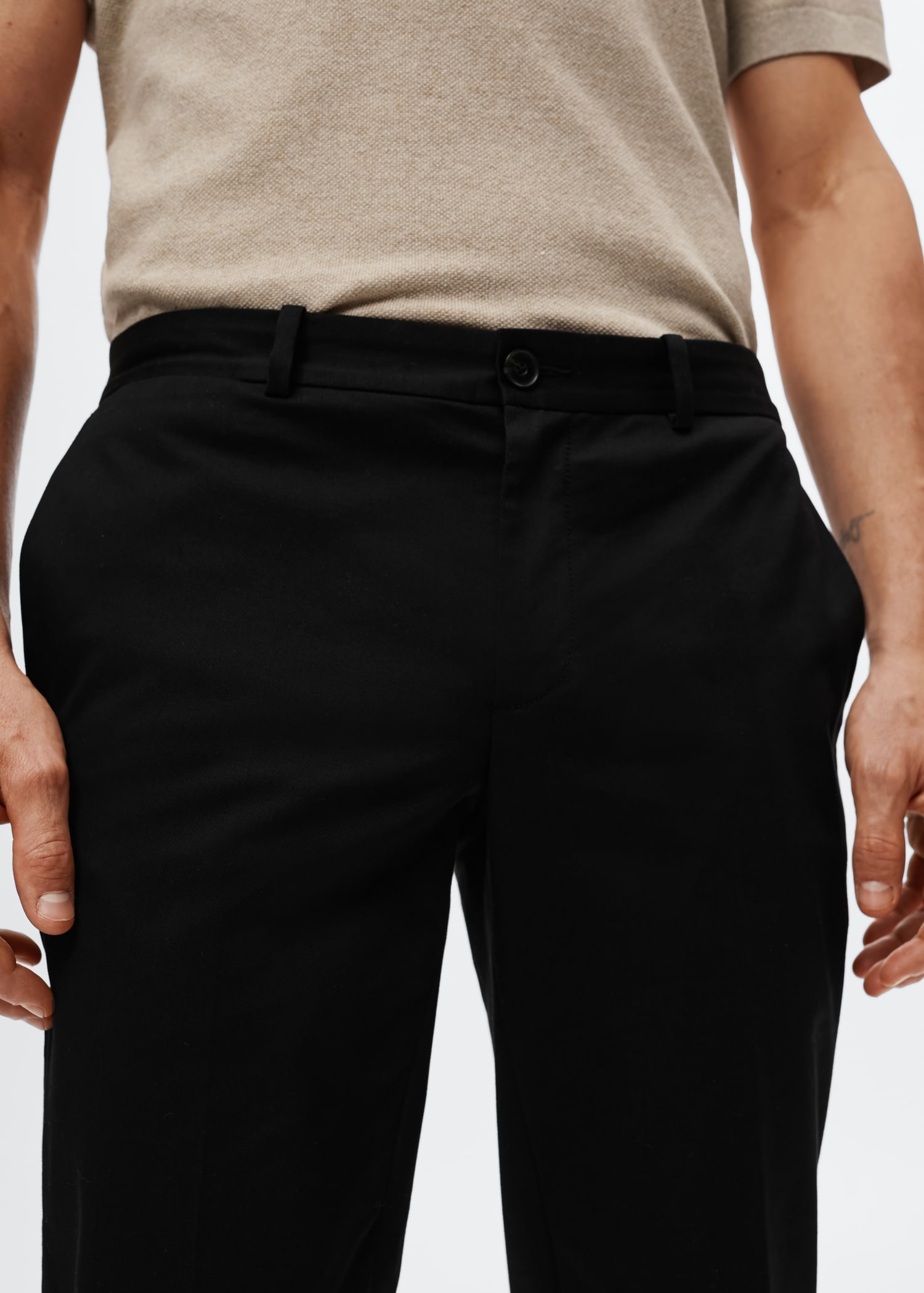 Slim fit chino trousers - Details of the article 1