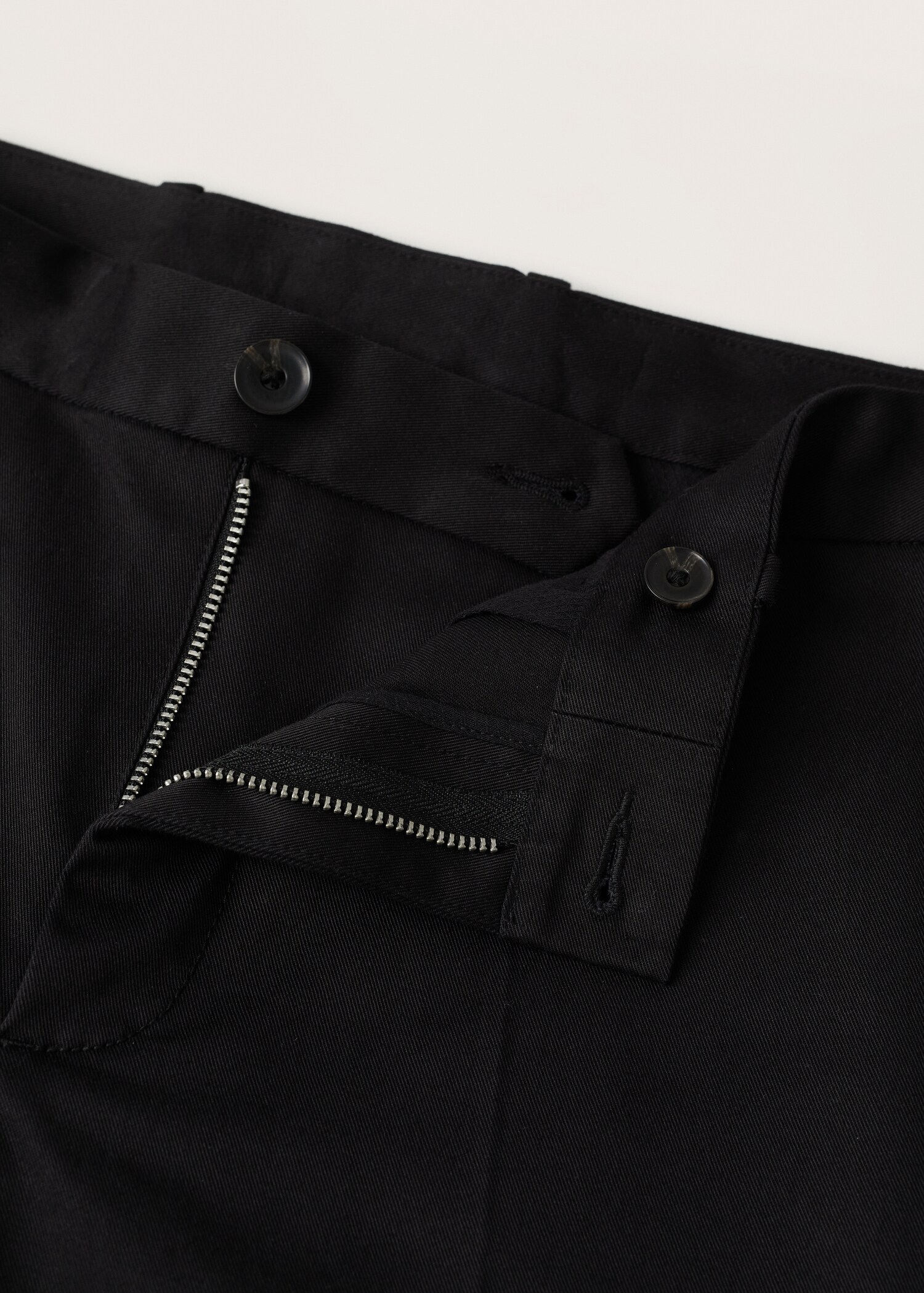 Slim fit chino trousers - Details of the article 8
