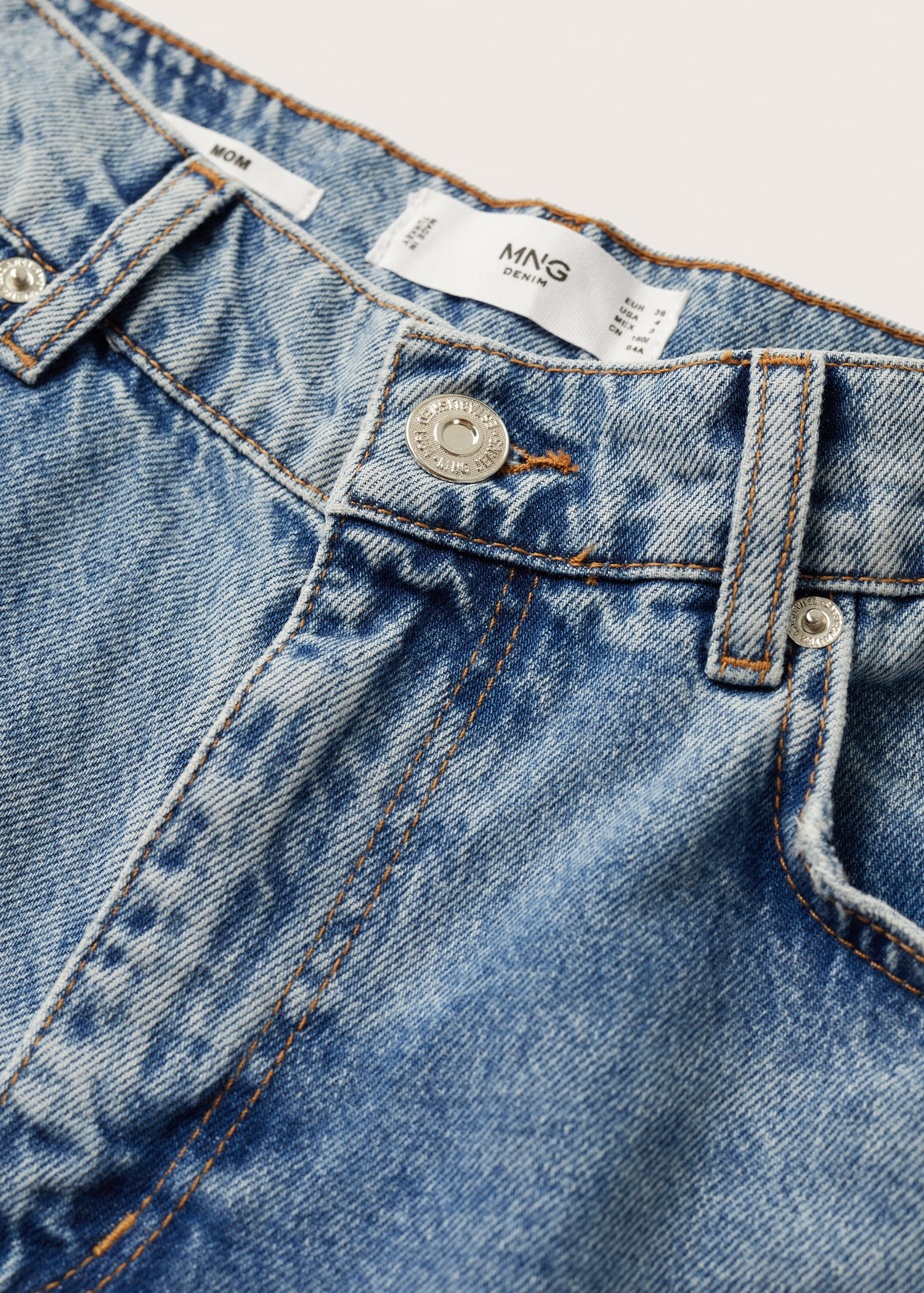 Mom high-waist jeans - Details of the article 8